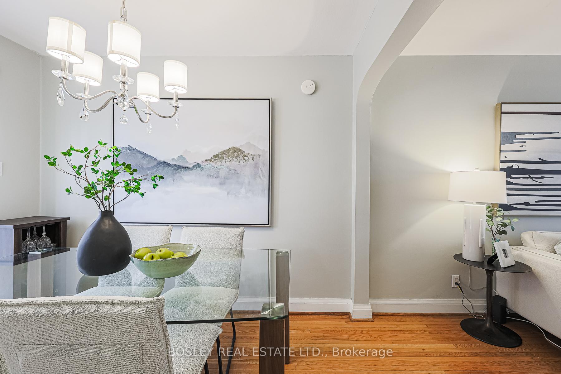 Photo 14 of 2 Glenbrae Avenue, Toronto, Leaside — HOMEH