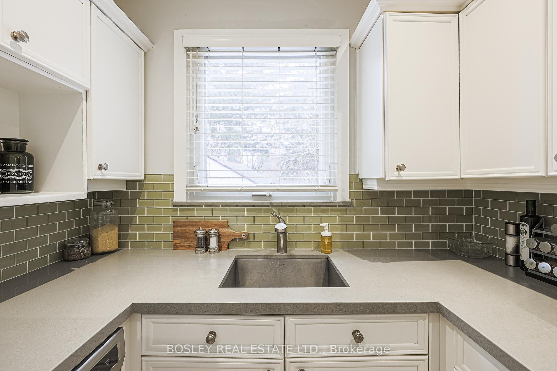 Photo 17 of 2 Glenbrae Avenue, Toronto, Leaside — HOMEH