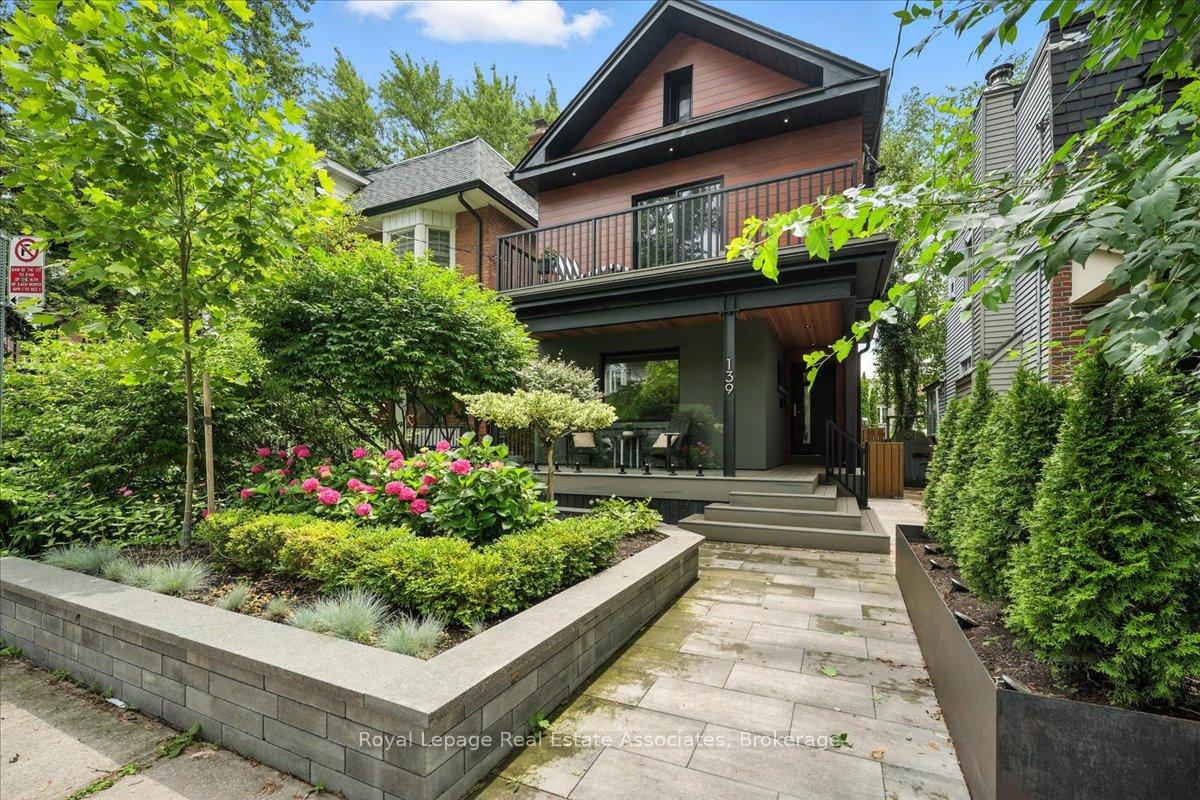Photo 3 of 139 Victor Avenue, Toronto, North Riverdale — HOMEH