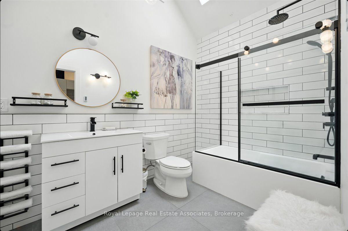Photo 35 of 139 Victor Avenue, Toronto, North Riverdale — HOMEH