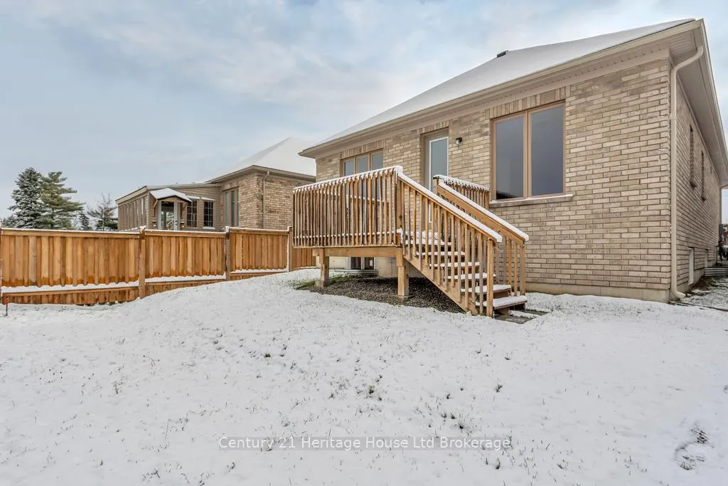 Photo 25 of 30 Seaton Crescent, Tillsonburg — HOMEH