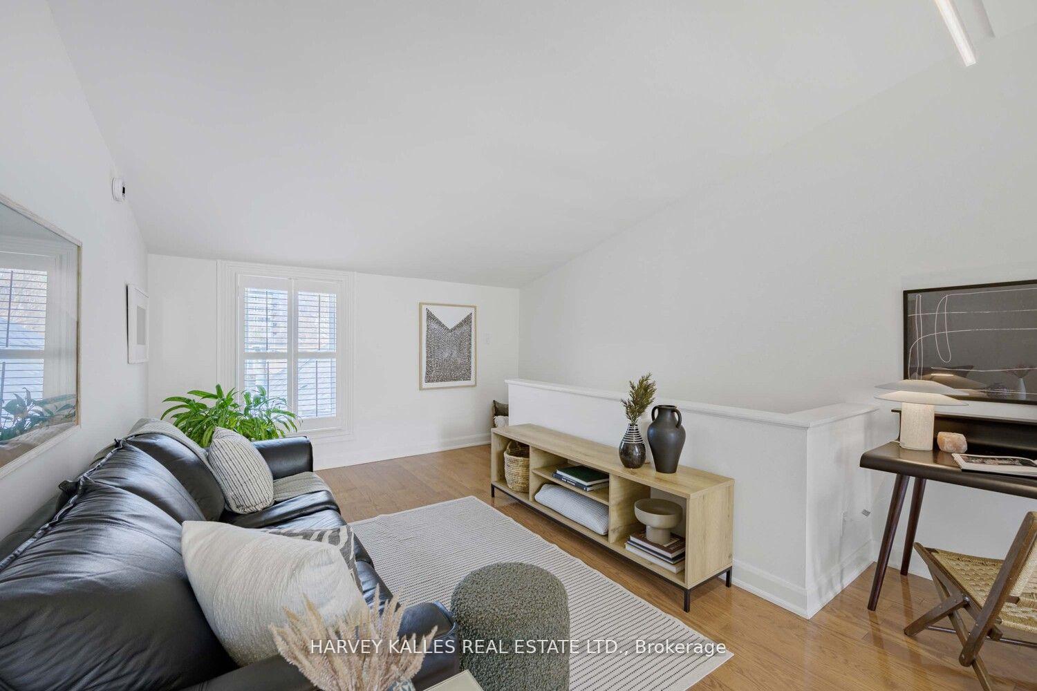 Photo 42 of 418 Ontario Street, Toronto, Moss Park — HOMEH
