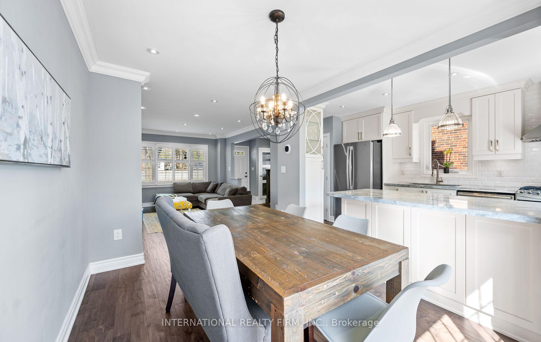 Photo 11 of 49 Brentcliffe Road, Toronto, Leaside — HOMEH