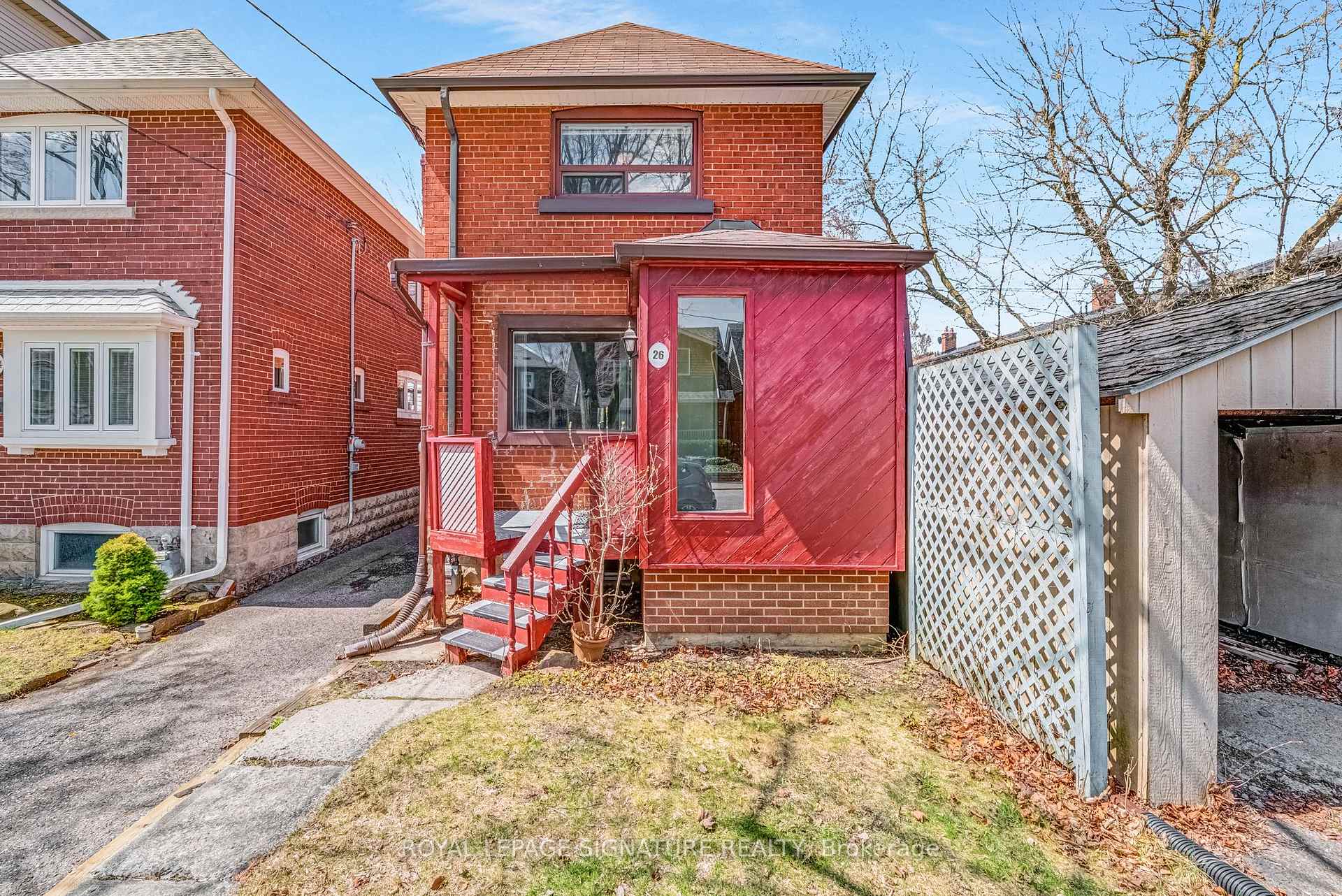 Photo 2 of 26 Martin Road, Toronto, Mount Pleasant East — HOMEH