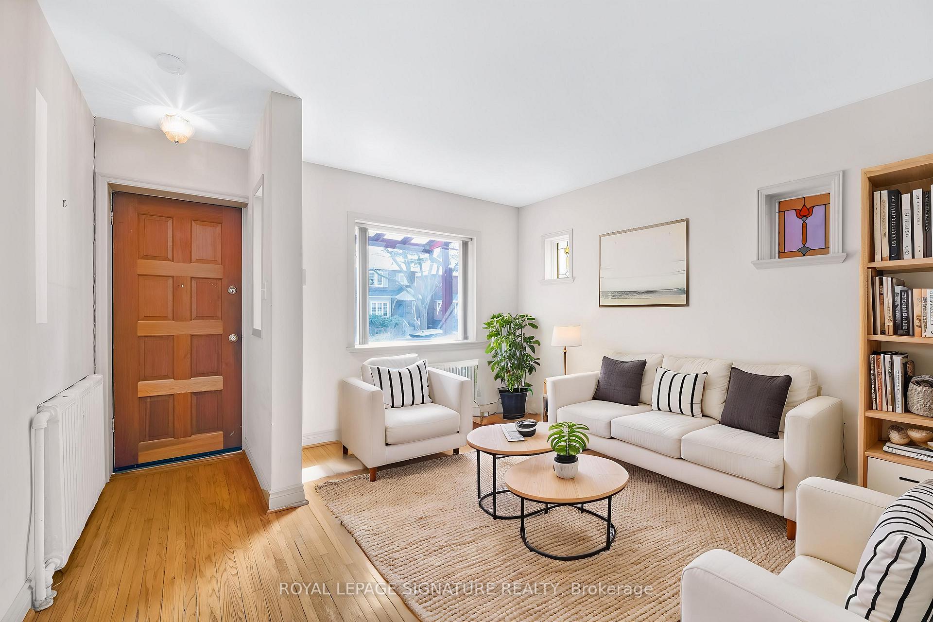 Photo 3 of 26 Martin Road, Toronto, Mount Pleasant East — HOMEH
