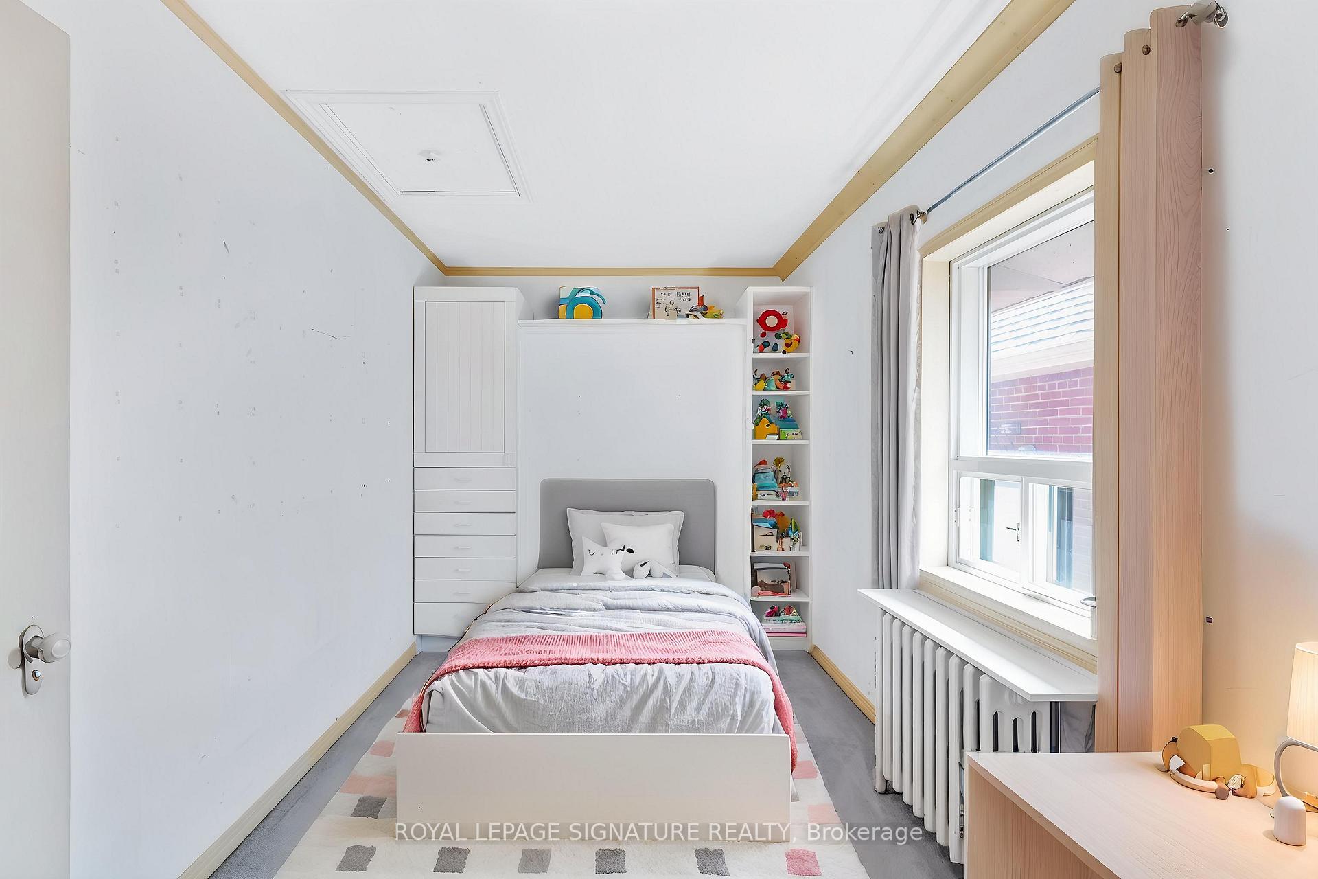 Photo 23 of 26 Martin Road, Toronto, Mount Pleasant East — HOMEH