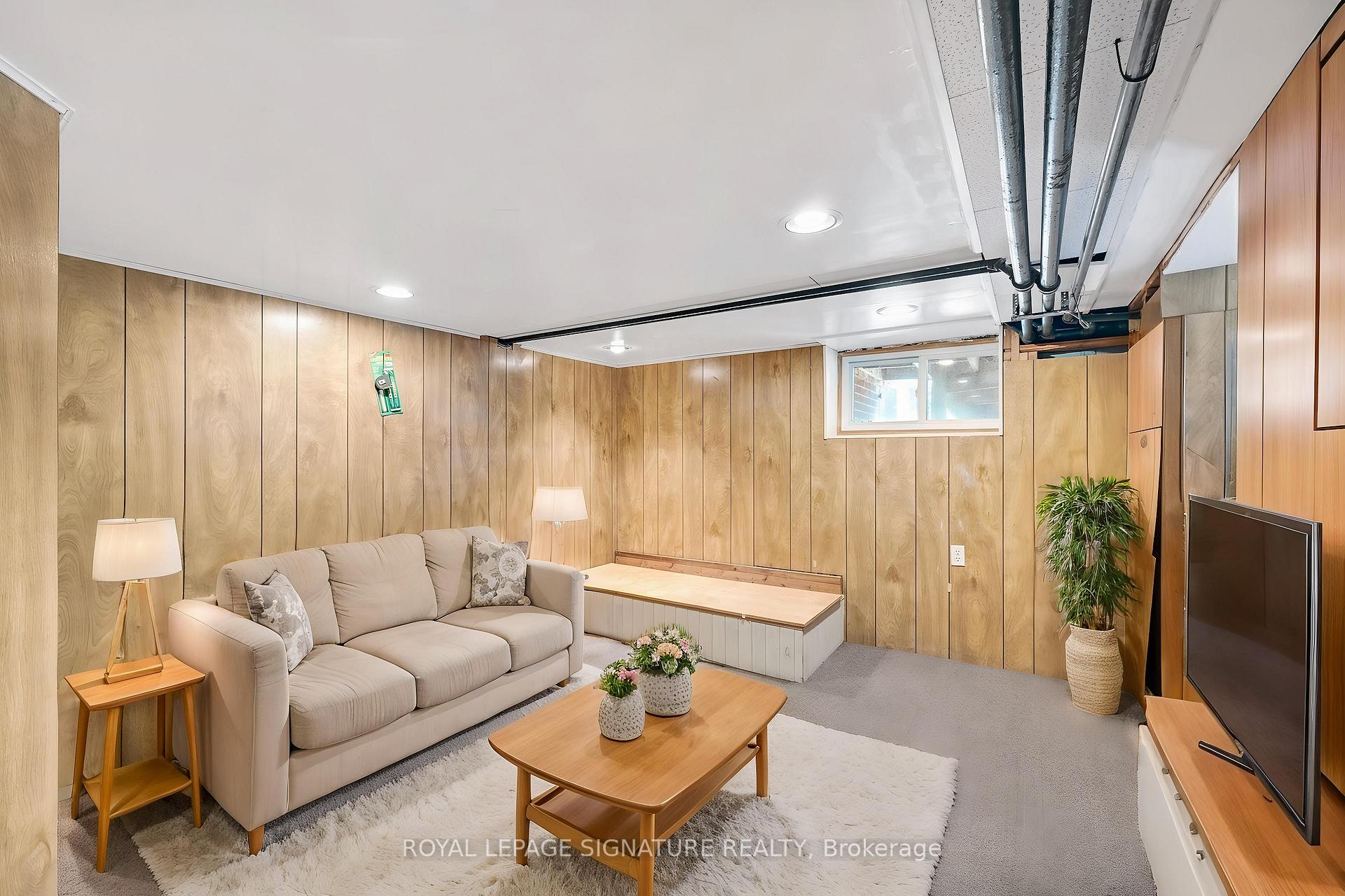 Photo 28 of 26 Martin Road, Toronto, Mount Pleasant East — HOMEH