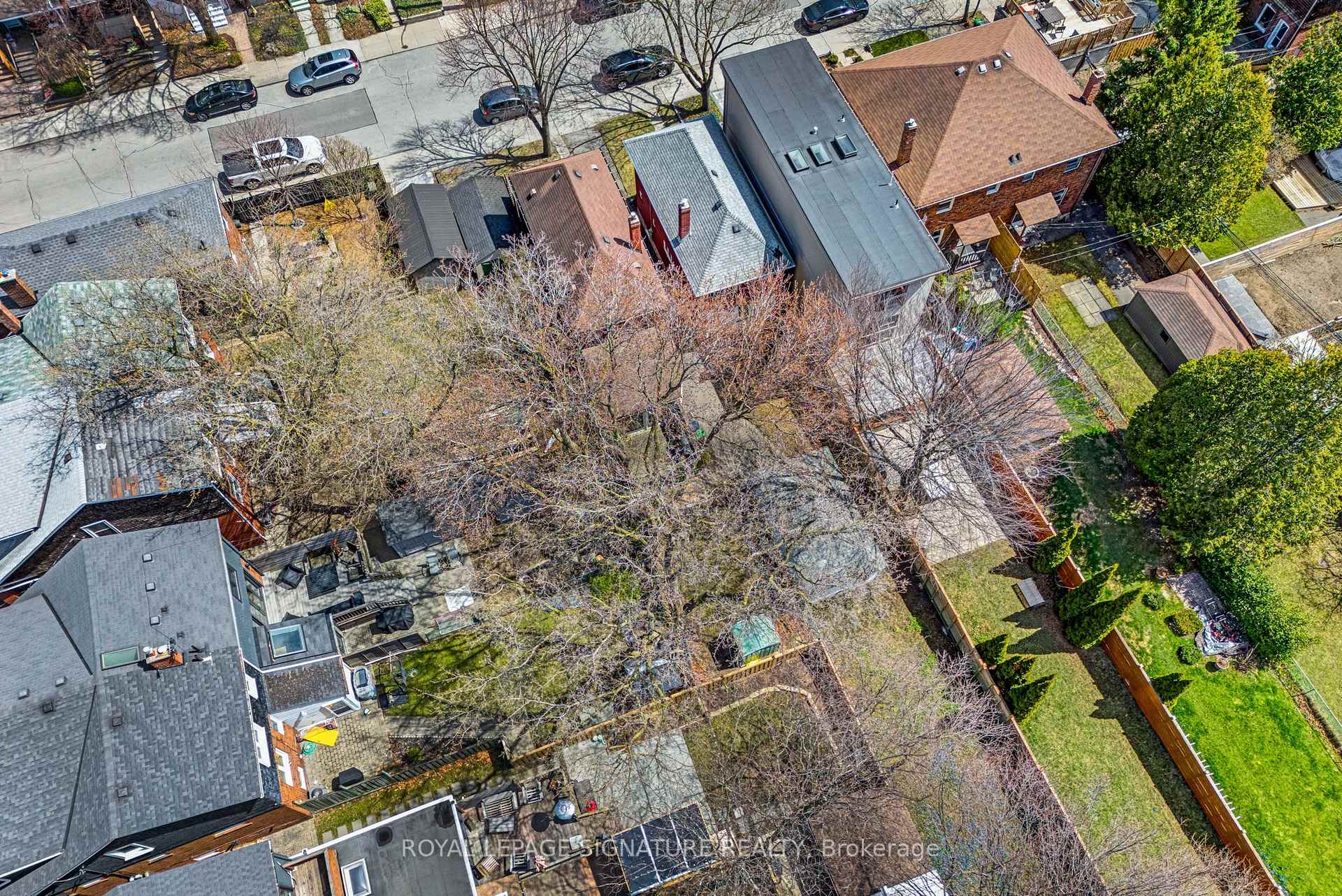 Photo 38 of 26 Martin Road, Toronto, Mount Pleasant East — HOMEH