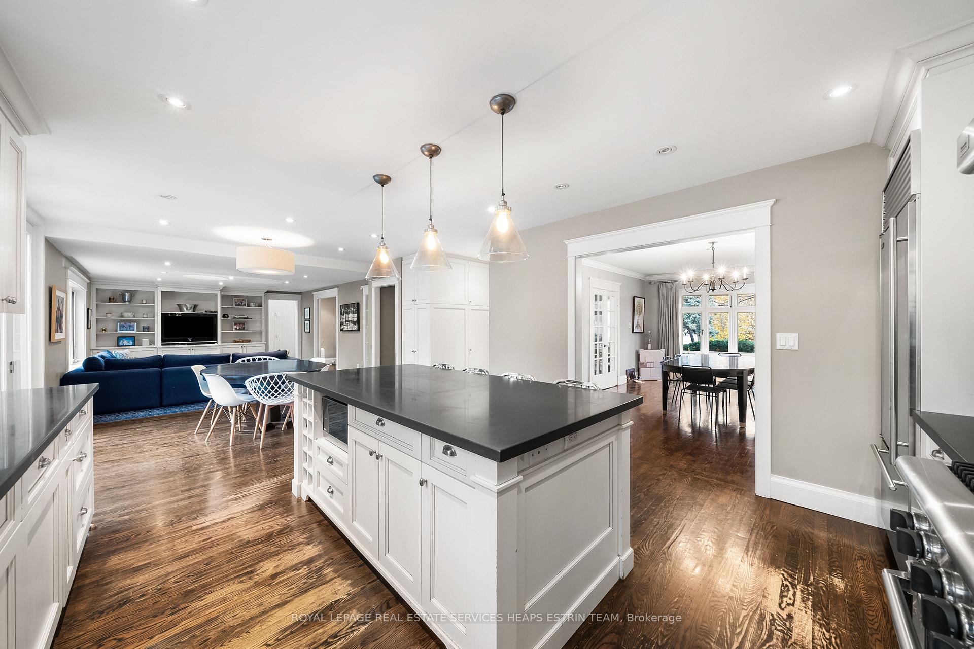 Photo 24 of 432 Heath Street E, Toronto, Leaside — HOMEH