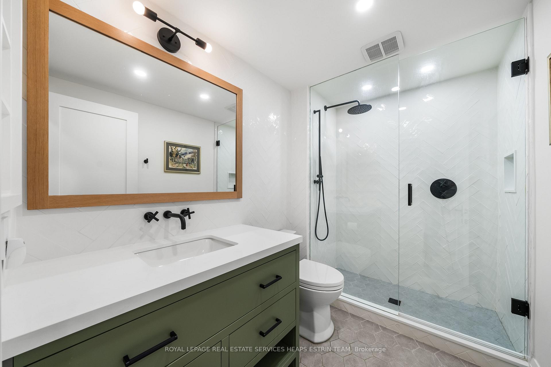 Photo 14 of 432 Heath Street E, Toronto, Leaside — HOMEH