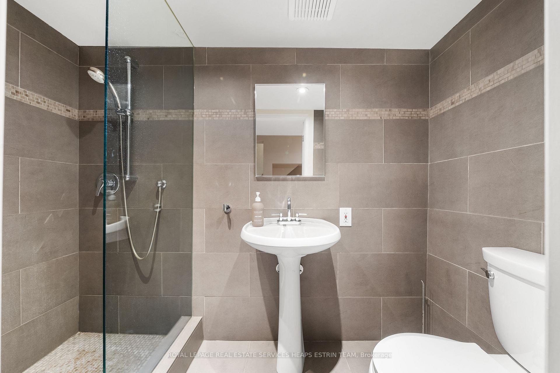 Photo 35 of 432 Heath Street E, Toronto, Leaside — HOMEH