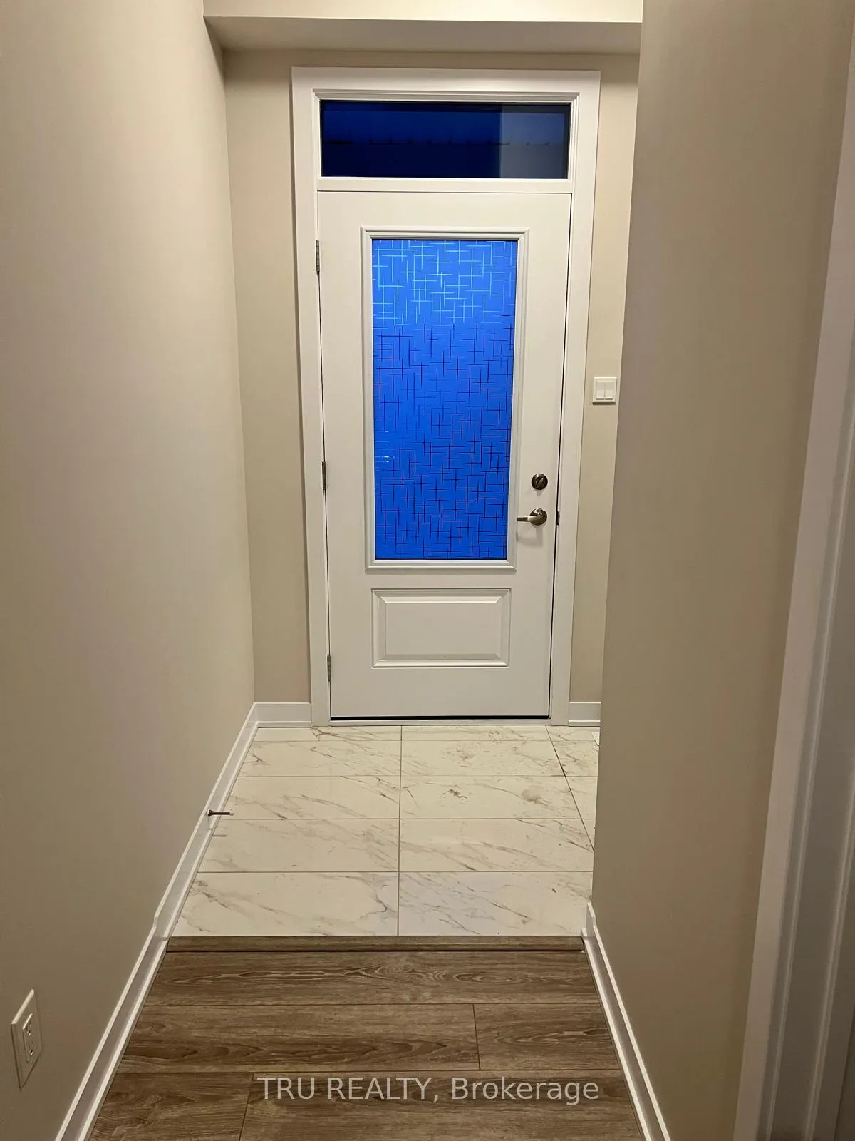 Photo 3 of 887 Andesite Terrace, Ottawa, Barrhaven - Half Moon Bay — HOMEH