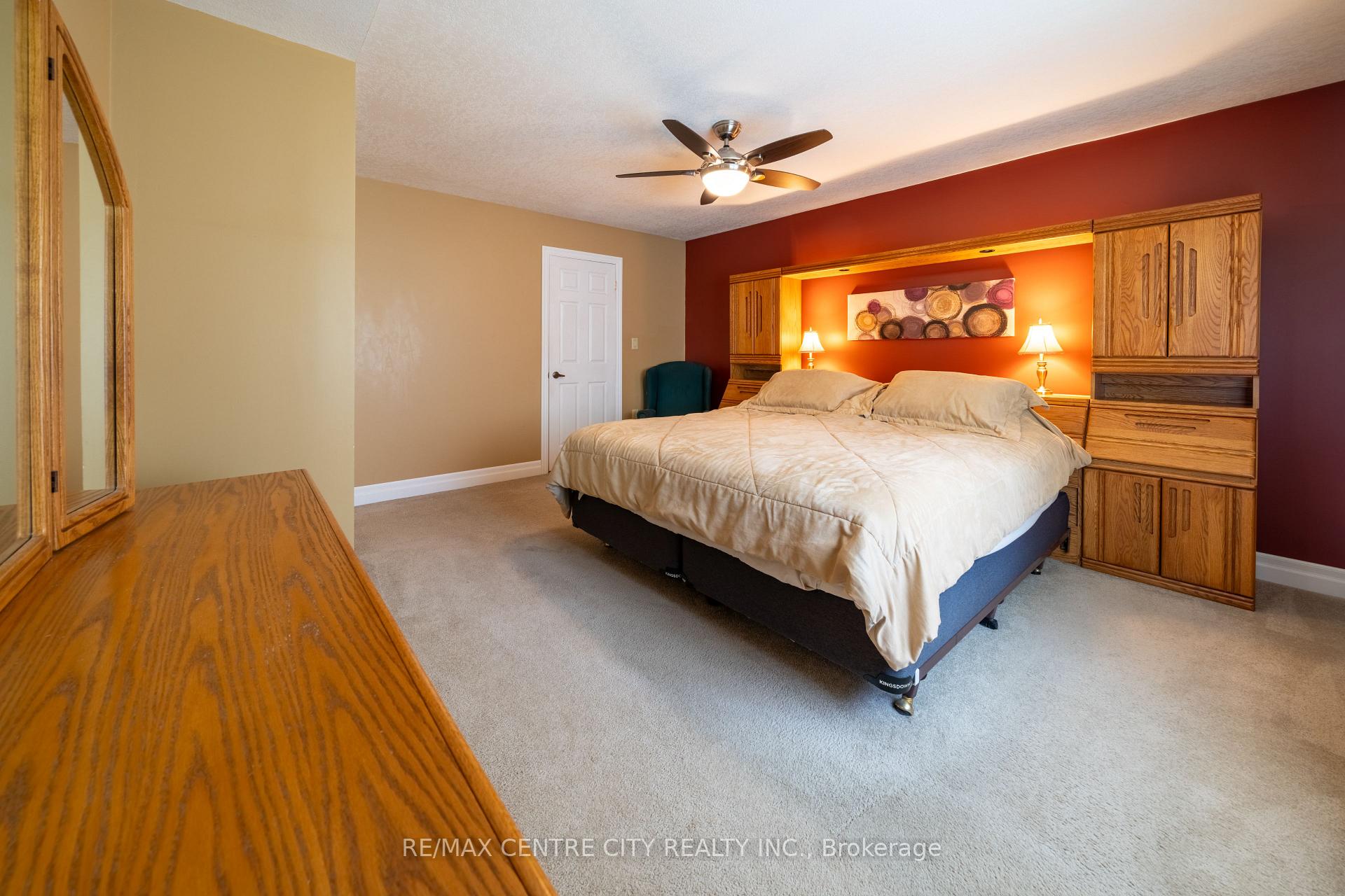 Photo 27 of 115 Hull Road, Strathroy-Caradoc, NE — HOMEH