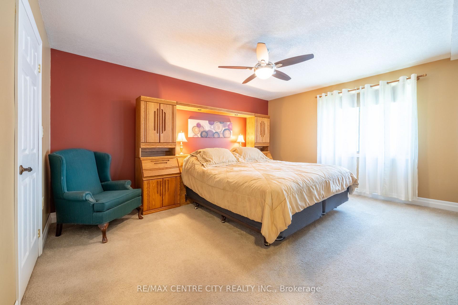 Photo 28 of 115 Hull Road, Strathroy-Caradoc, NE — HOMEH