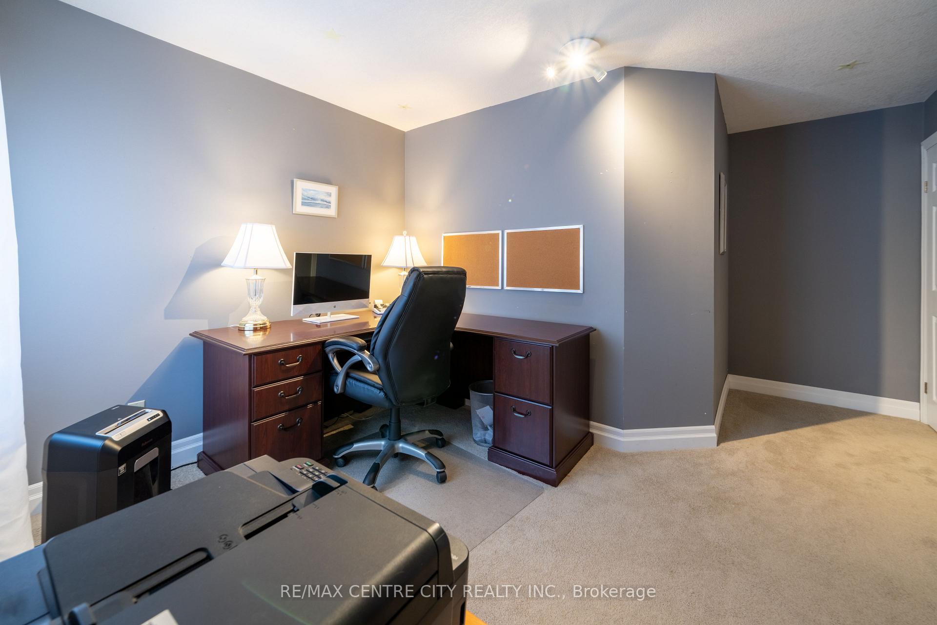 Photo 32 of 115 Hull Road, Strathroy-Caradoc, NE — HOMEH