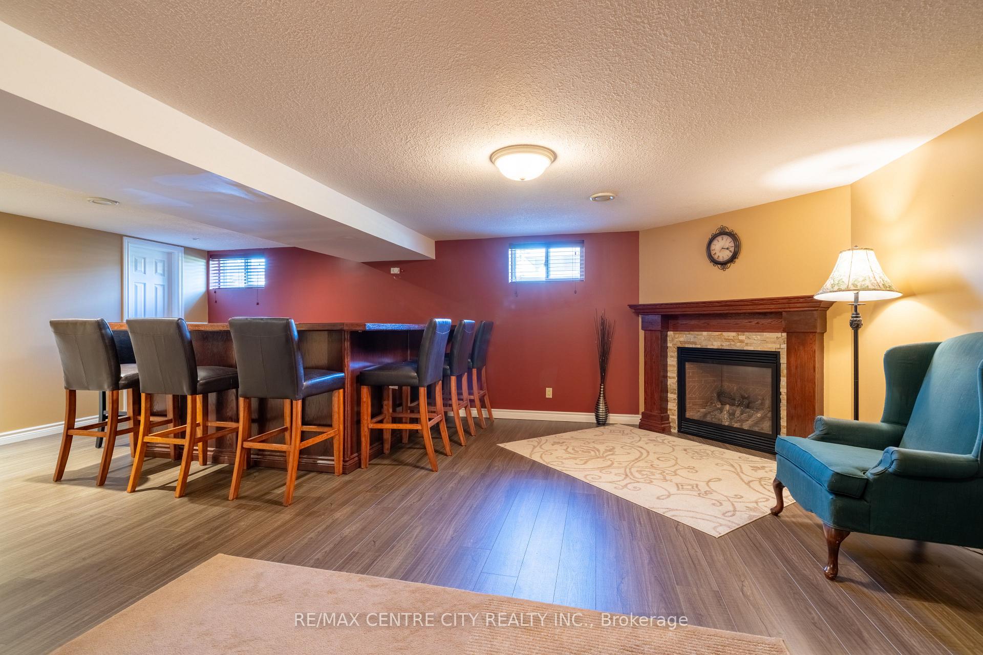 Photo 37 of 115 Hull Road, Strathroy-Caradoc, NE — HOMEH