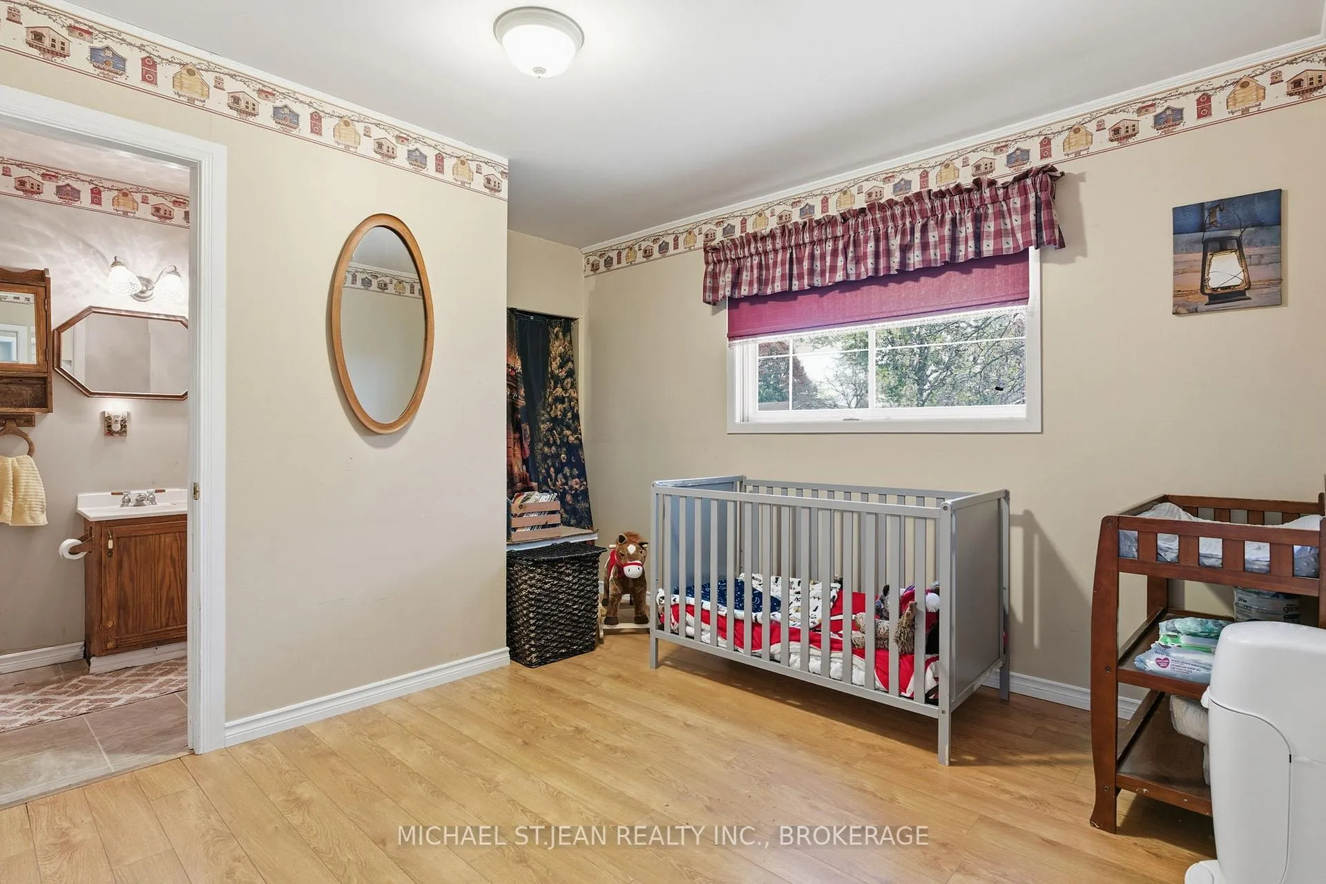Photo 9 of 1470 Barron Road, Thorold, Allanburg/Thorold South — HOMEH