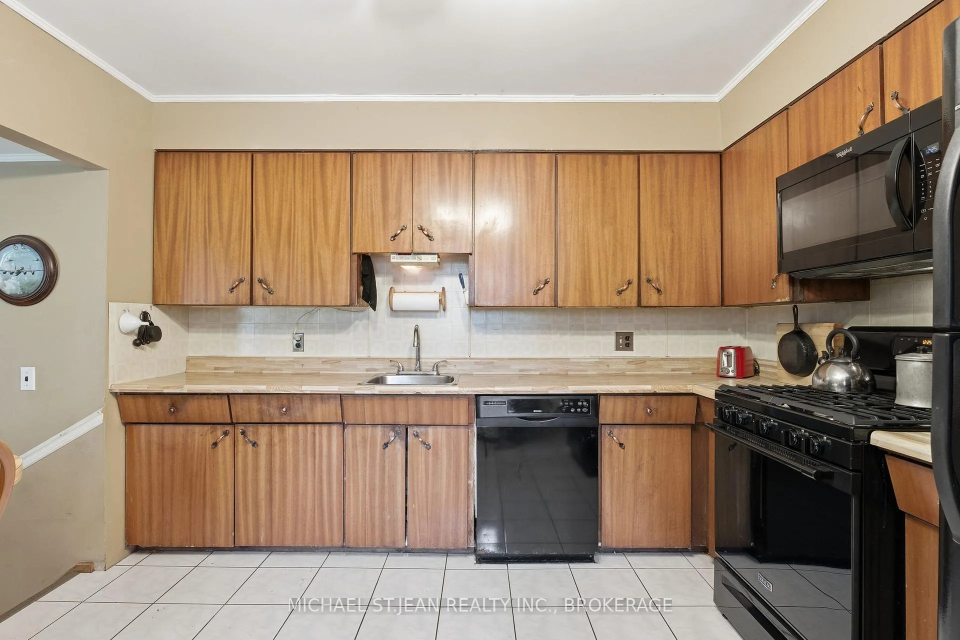 Photo 25 of 1470 Barron Road, Thorold, Allanburg/Thorold South — HOMEH