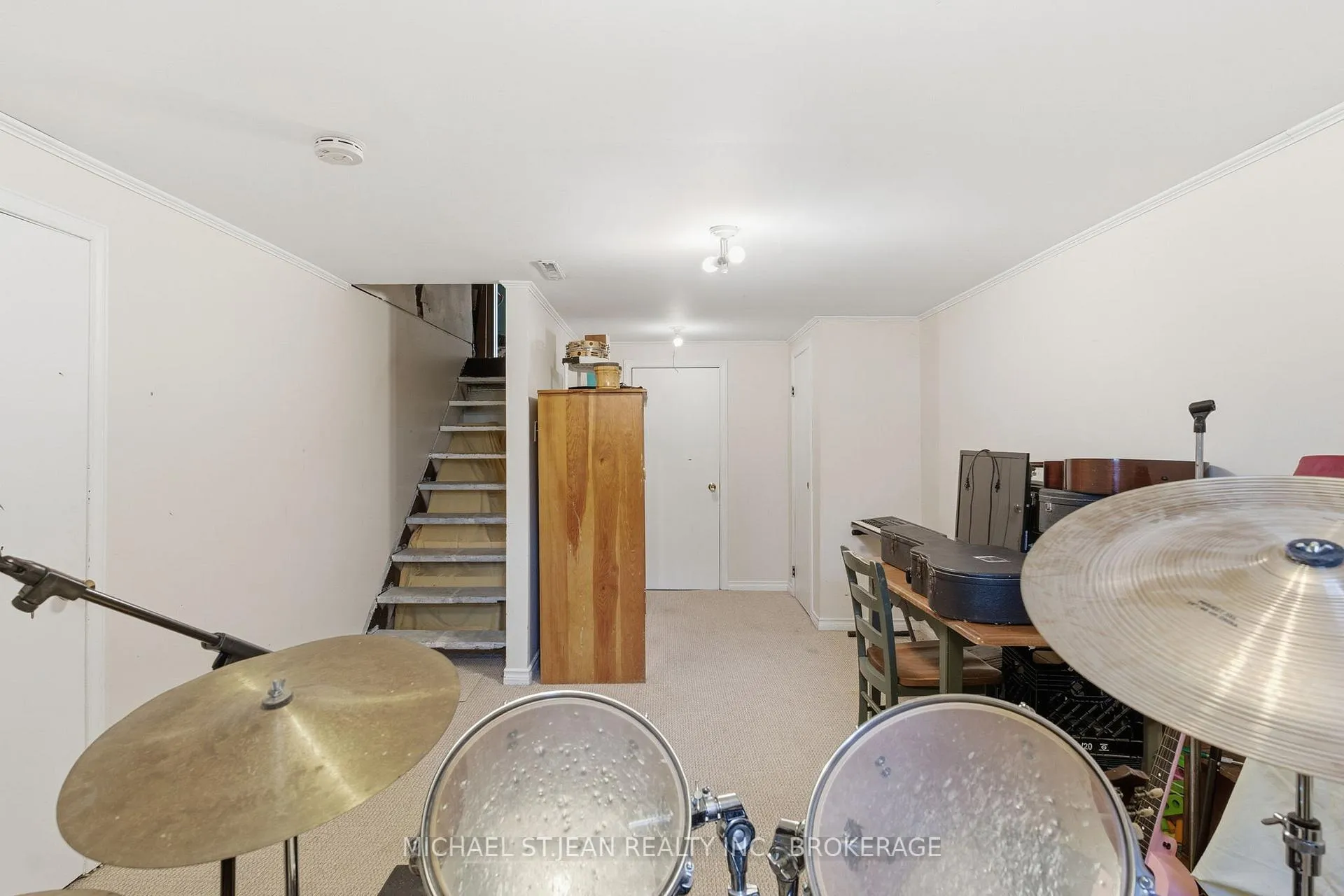 Photo 32 of 1470 Barron Road, Thorold, Allanburg/Thorold South — HOMEH