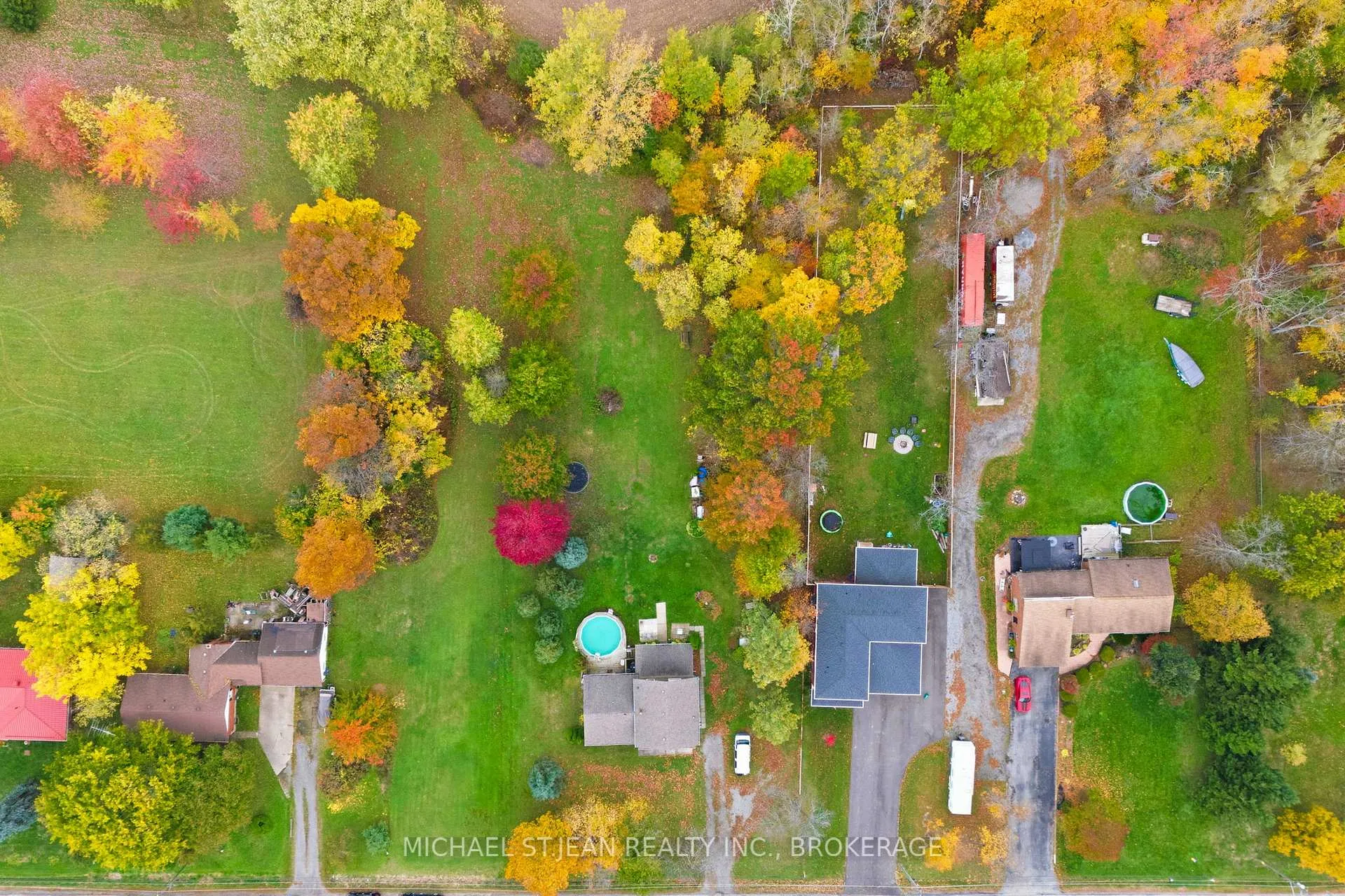 Photo 42 of 1470 Barron Road, Thorold, Allanburg/Thorold South — HOMEH