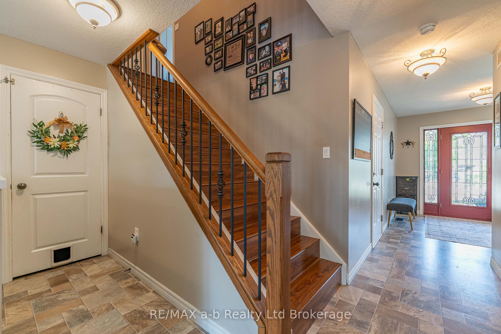Photo 15 of 9 Langrell Avenue, Tillsonburg — HOMEH