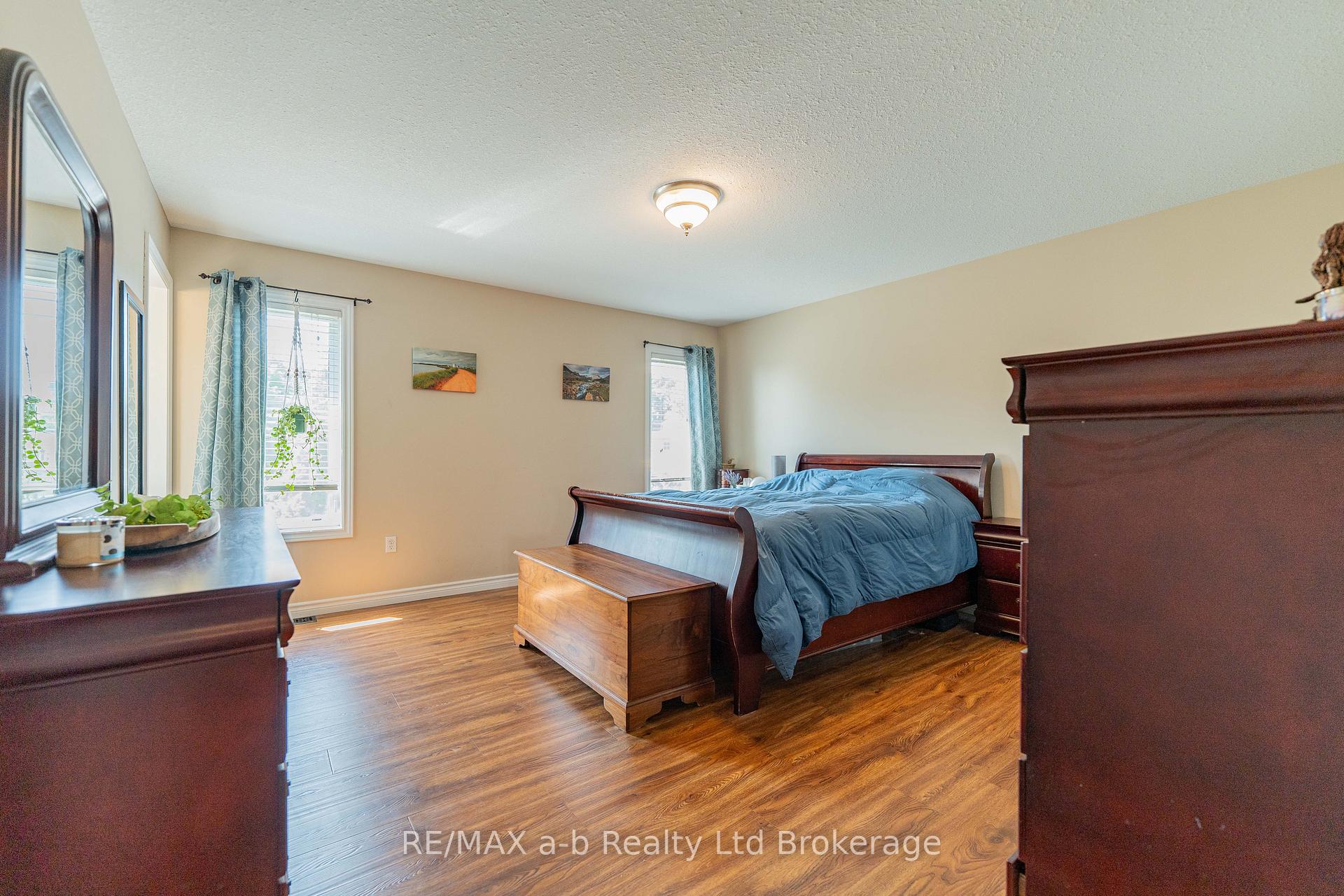 Photo 24 of 9 Langrell Avenue, Tillsonburg — HOMEH
