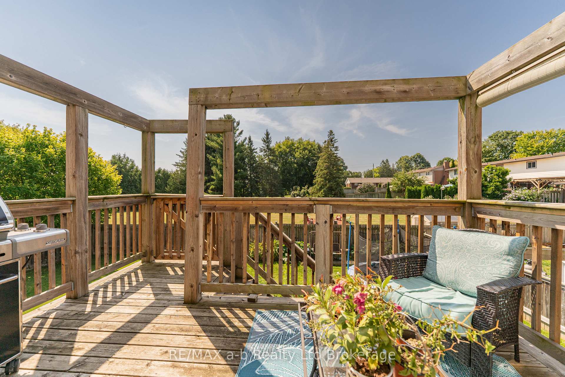 Photo 45 of 9 Langrell Avenue, Tillsonburg — HOMEH