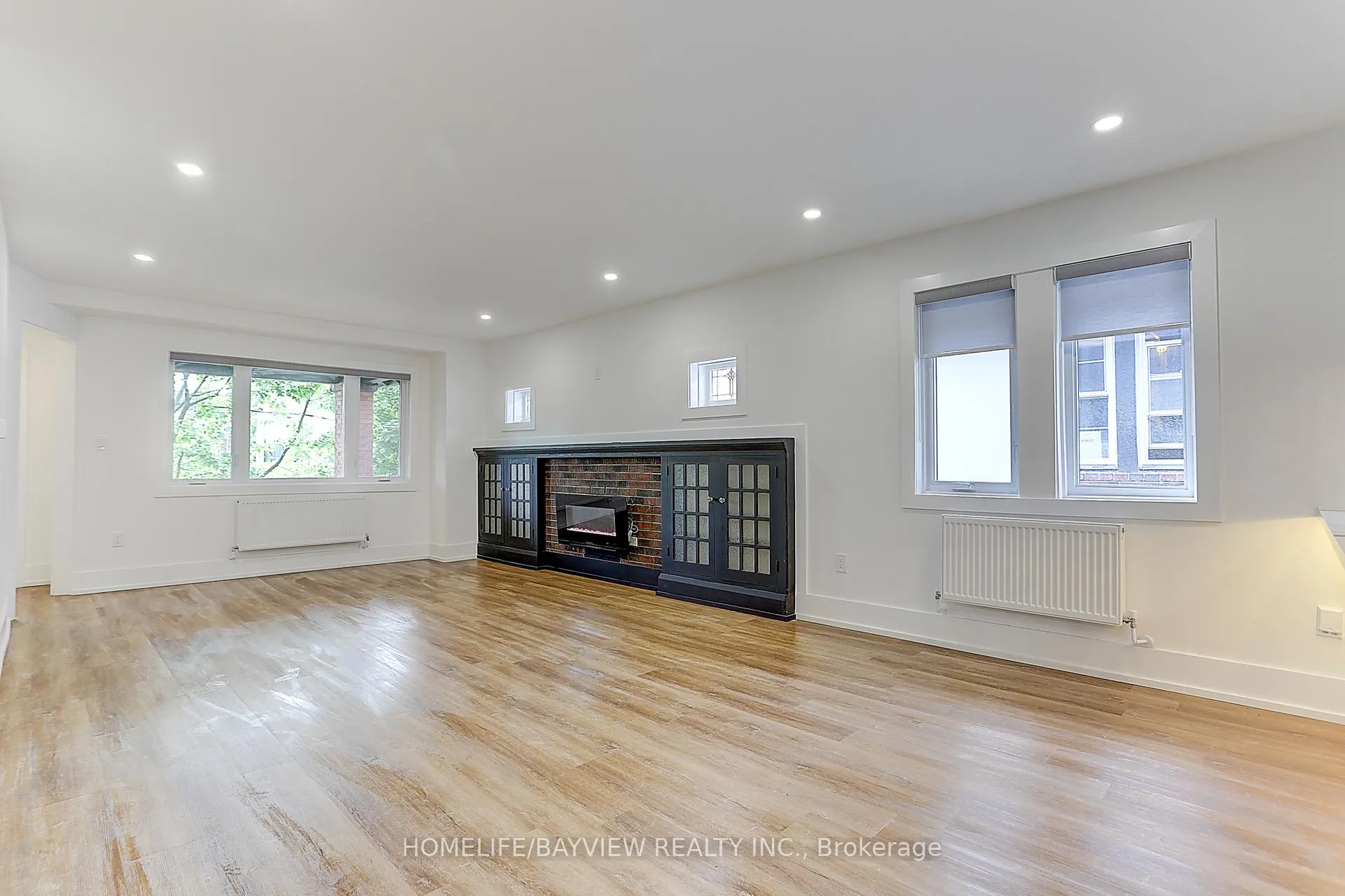 Photo 4 of Unit Upper, 43 Wineva Avenue, Toronto, The Beaches — HOMEH