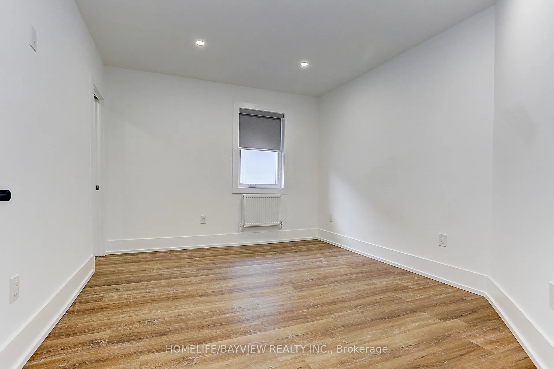 Photo 19 of Unit Upper, 43 Wineva Avenue, Toronto, The Beaches — HOMEH