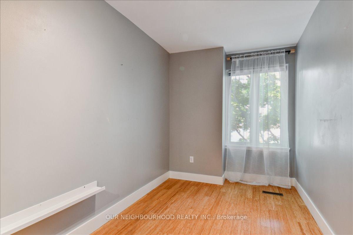 Photo 21 of 69 Longboat Avenue, Toronto, Waterfront Communities — HOMEH