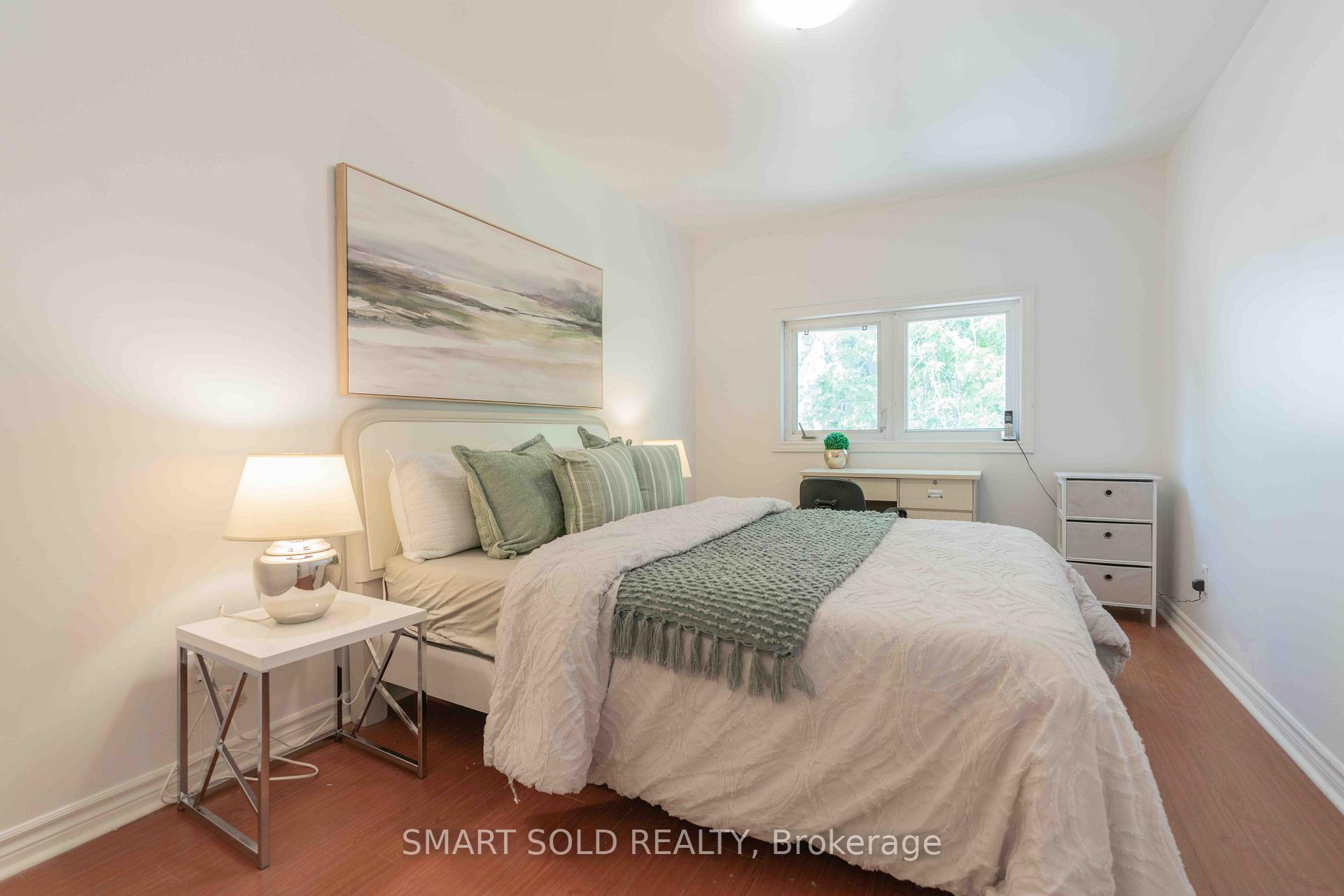 Photo 22 of 8 Hanson Street, Toronto, Greenwood-Coxwell — HOMEH