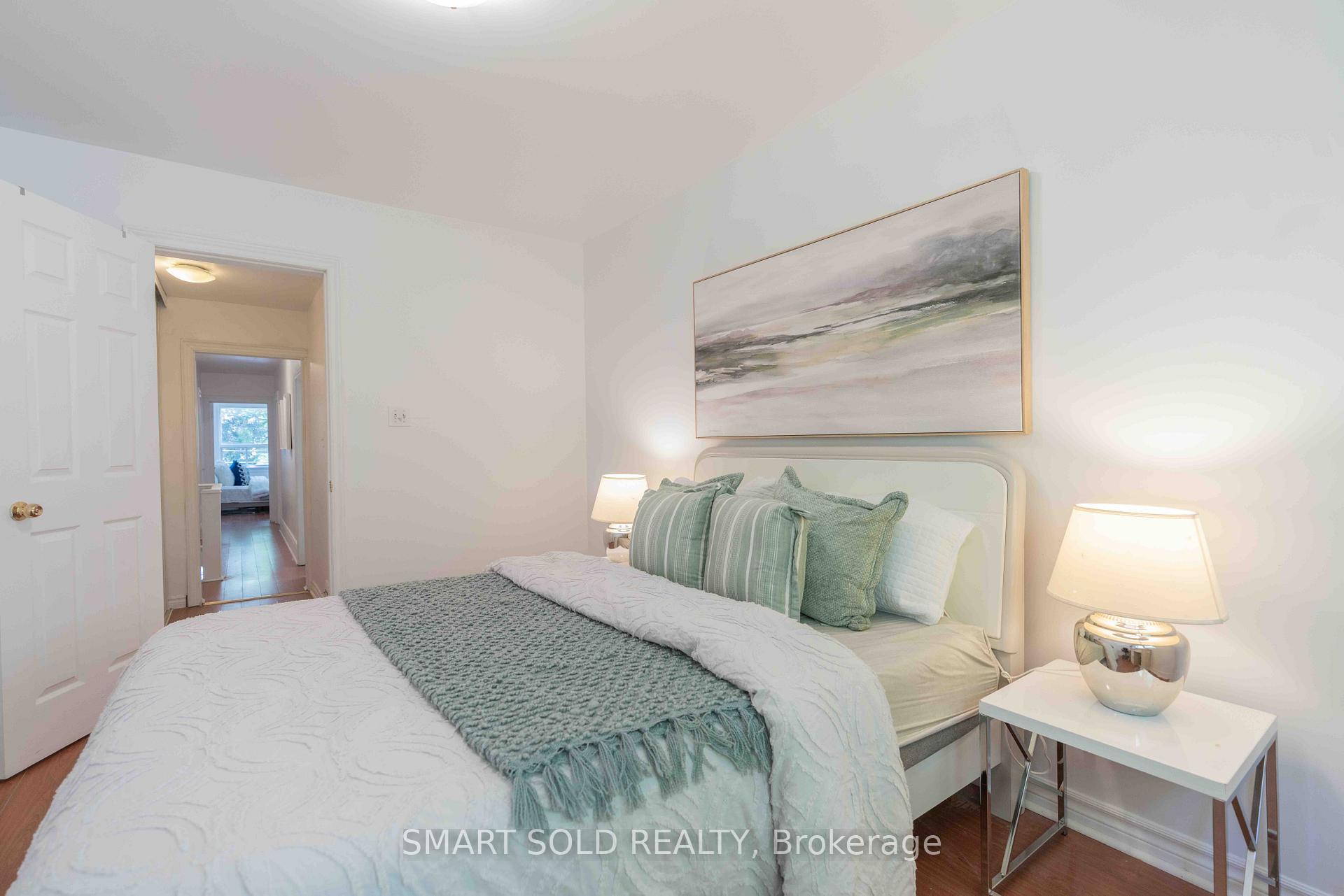 Photo 23 of 8 Hanson Street, Toronto, Greenwood-Coxwell — HOMEH