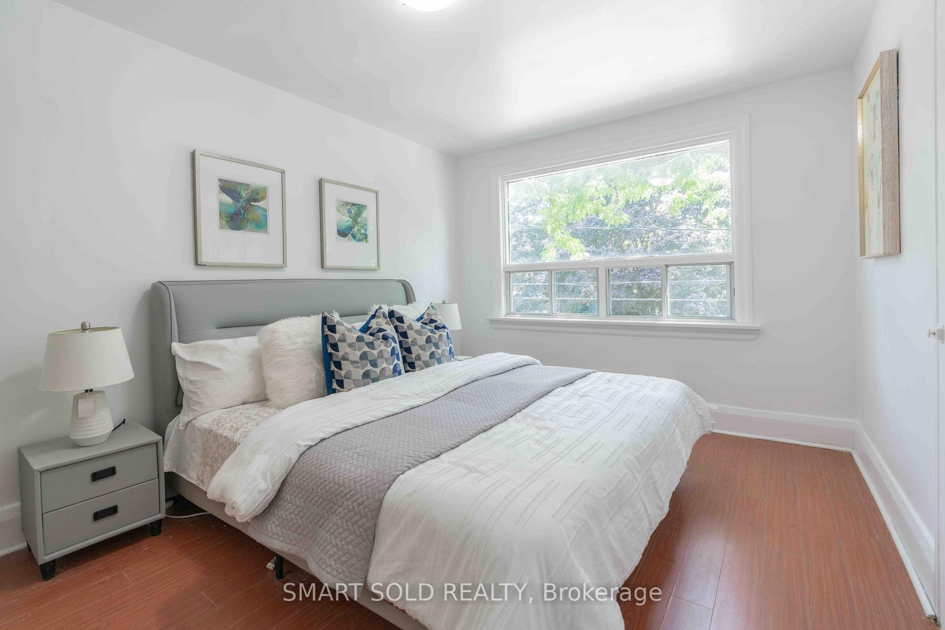 Photo 32 of 8 Hanson Street, Toronto, Greenwood-Coxwell — HOMEH