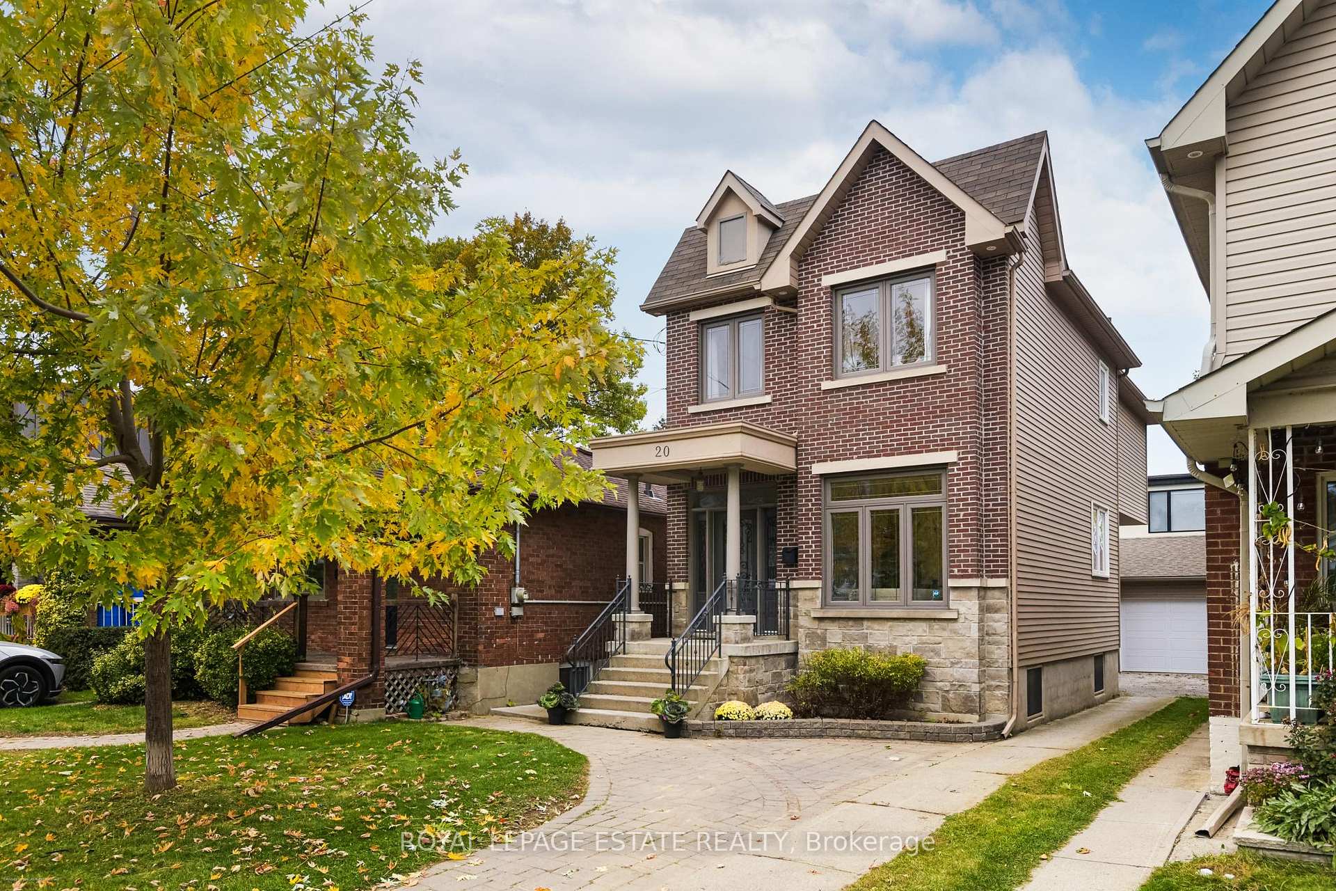 Front of 20 Westbrook Avenue