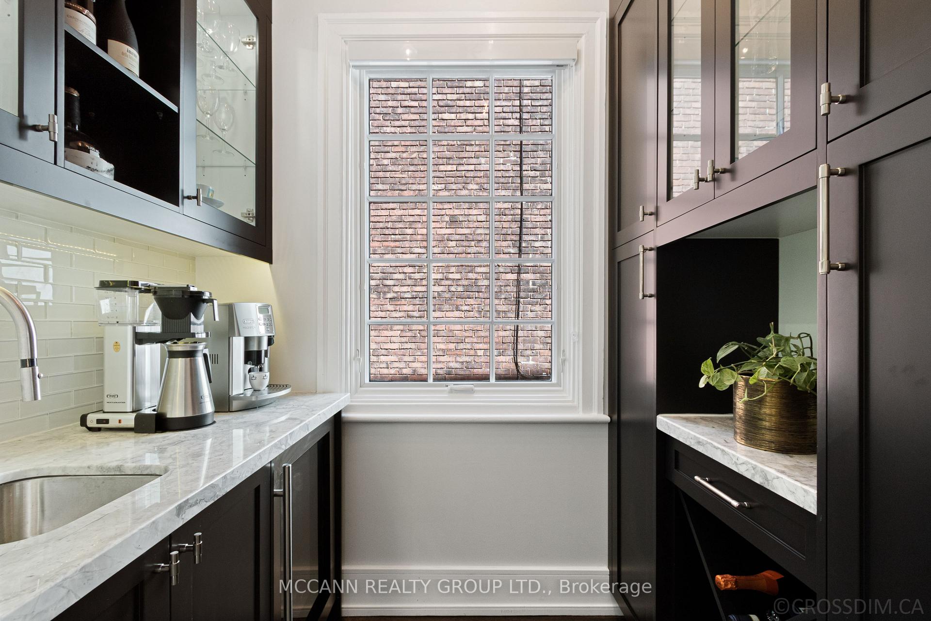 Photo 8 of 169 Sherwood Avenue, Toronto, Mount Pleasant East — HOMEH
