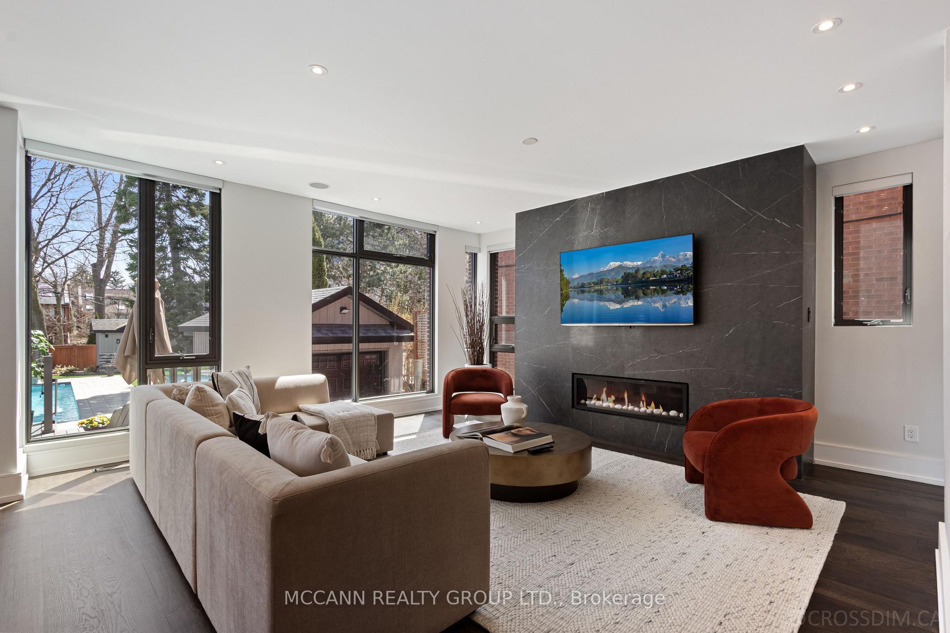 Photo 14 of 169 Sherwood Avenue, Toronto, Mount Pleasant East — HOMEH