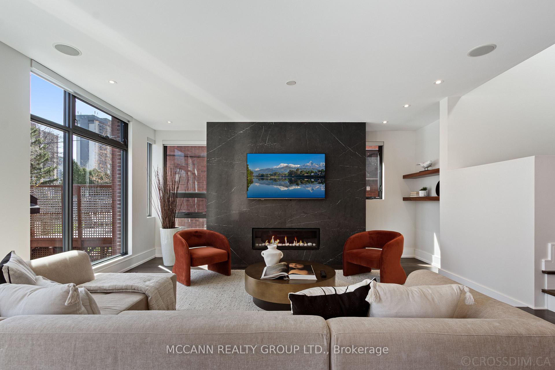 Photo 16 of 169 Sherwood Avenue, Toronto, Mount Pleasant East — HOMEH