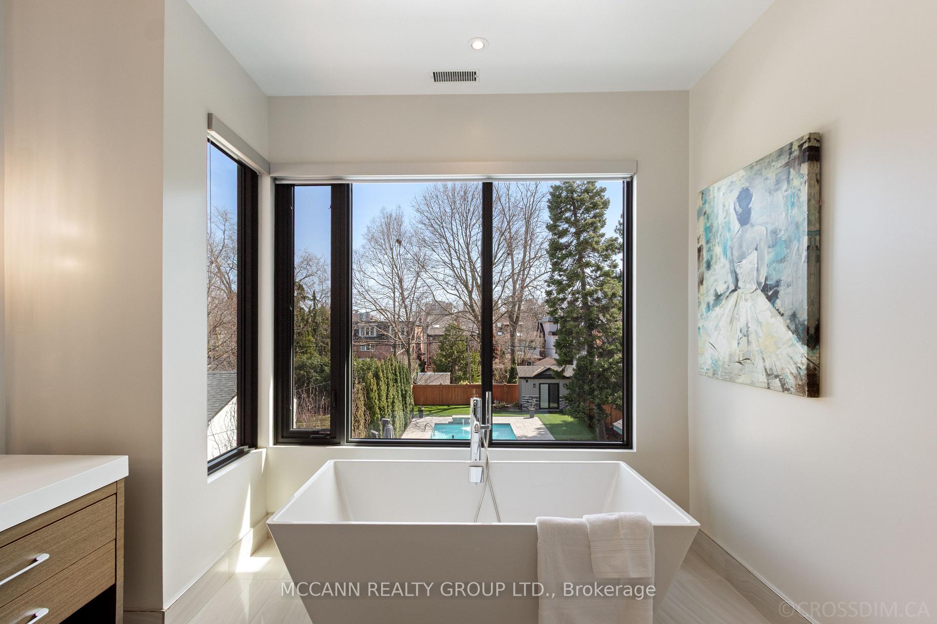 Photo 24 of 169 Sherwood Avenue, Toronto, Mount Pleasant East — HOMEH