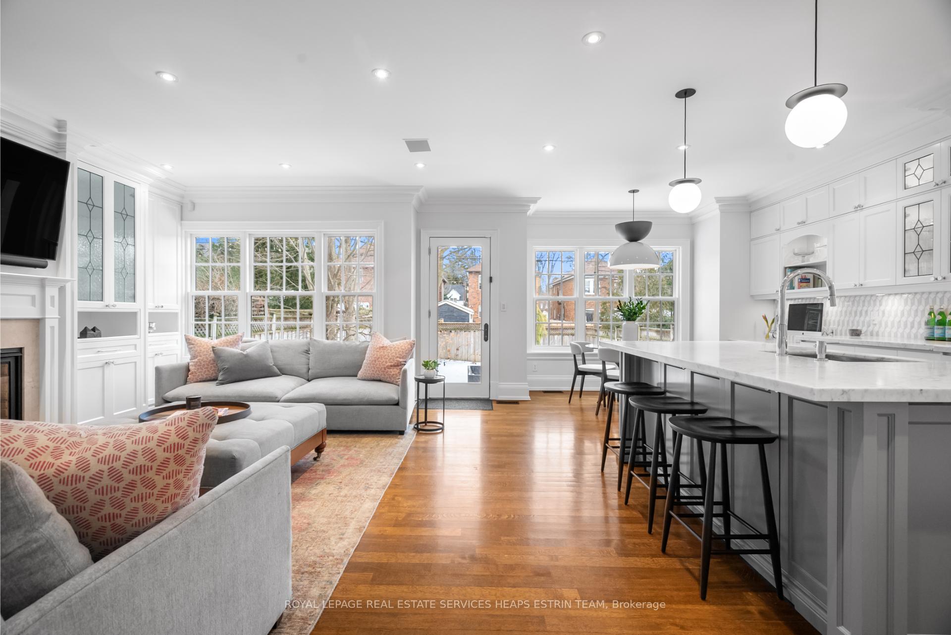 Photo 10 of 16 Rumsey Road, Toronto, Leaside — HOMEH