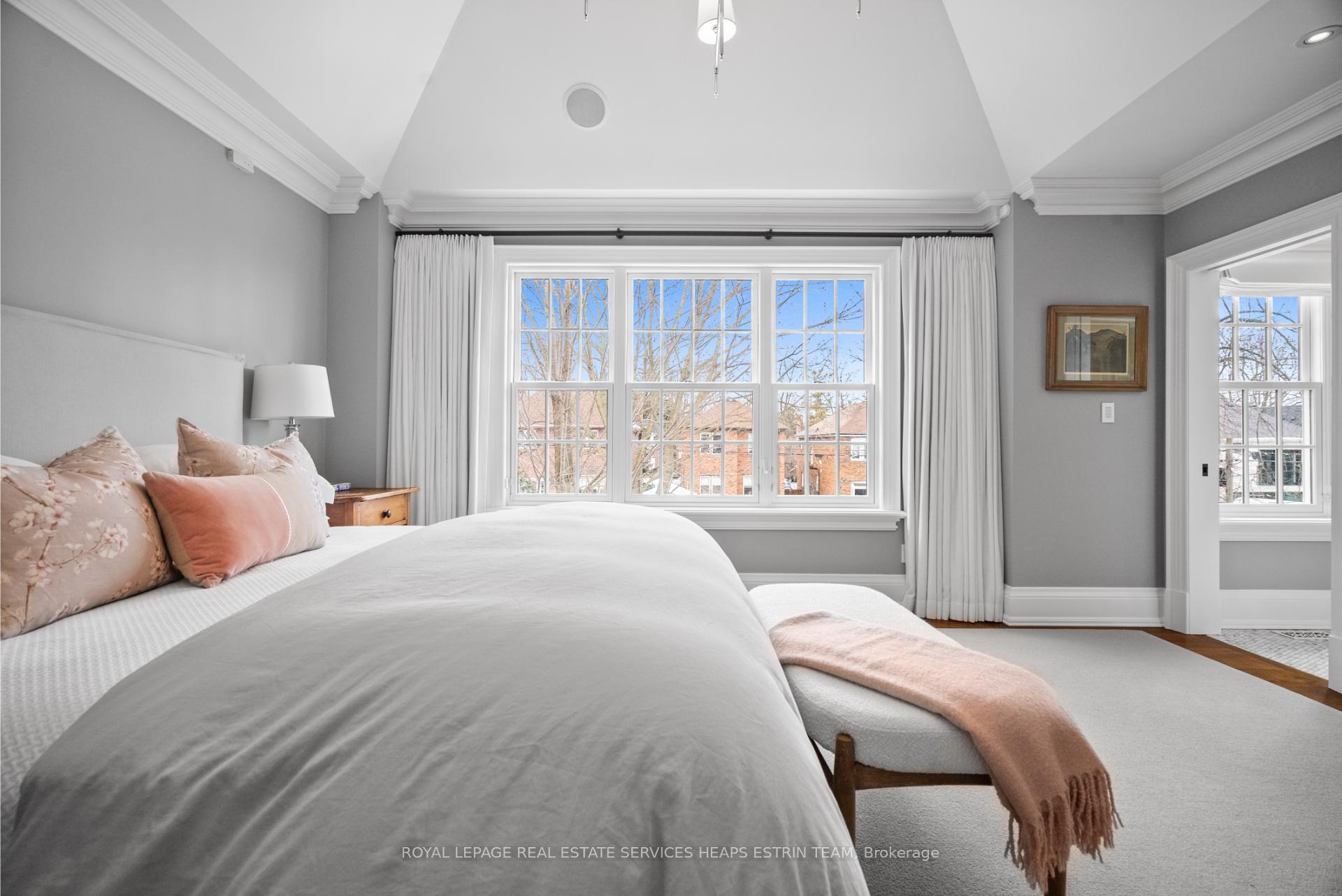 Photo 18 of 16 Rumsey Road, Toronto, Leaside — HOMEH
