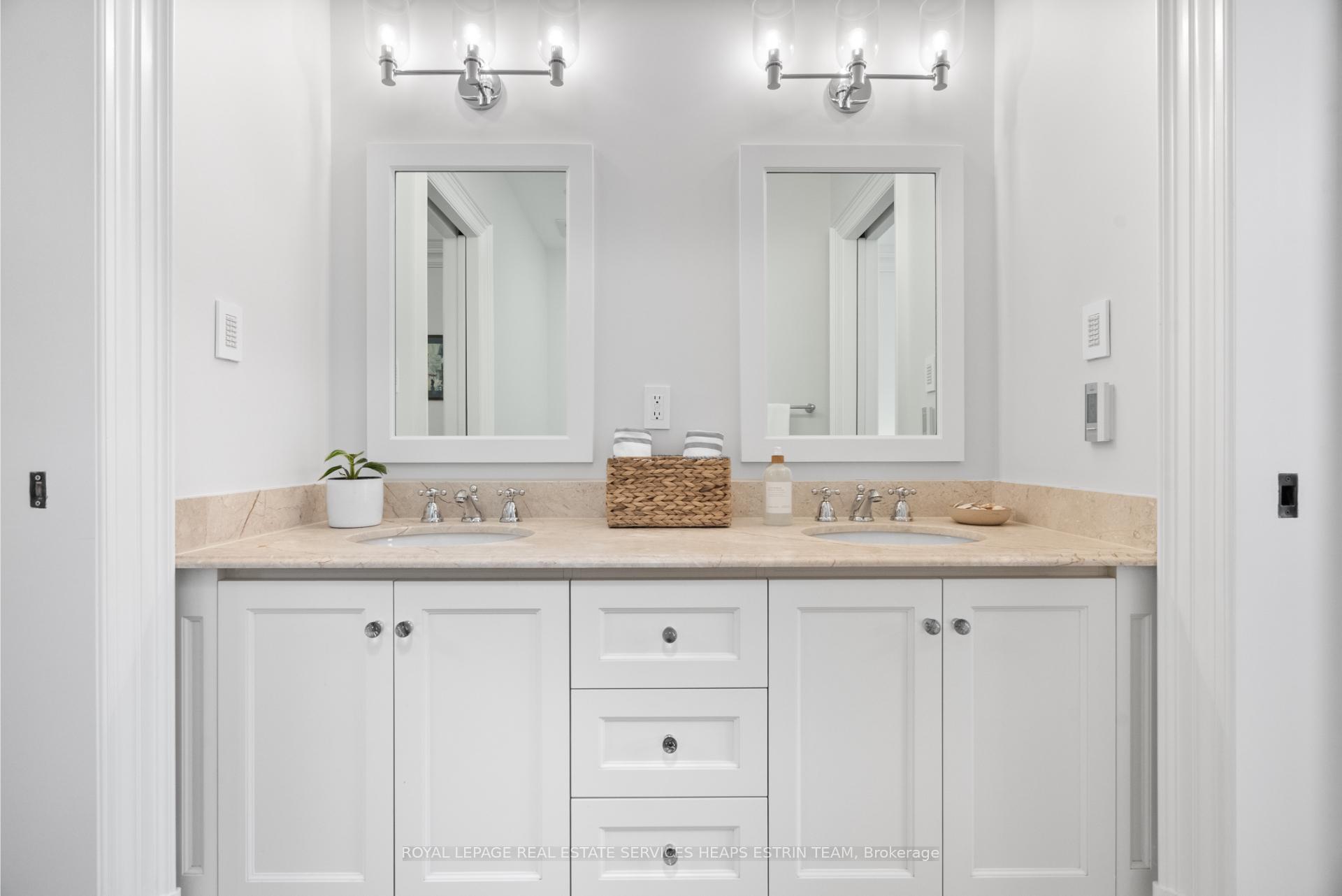 Photo 28 of 16 Rumsey Road, Toronto, Leaside — HOMEH