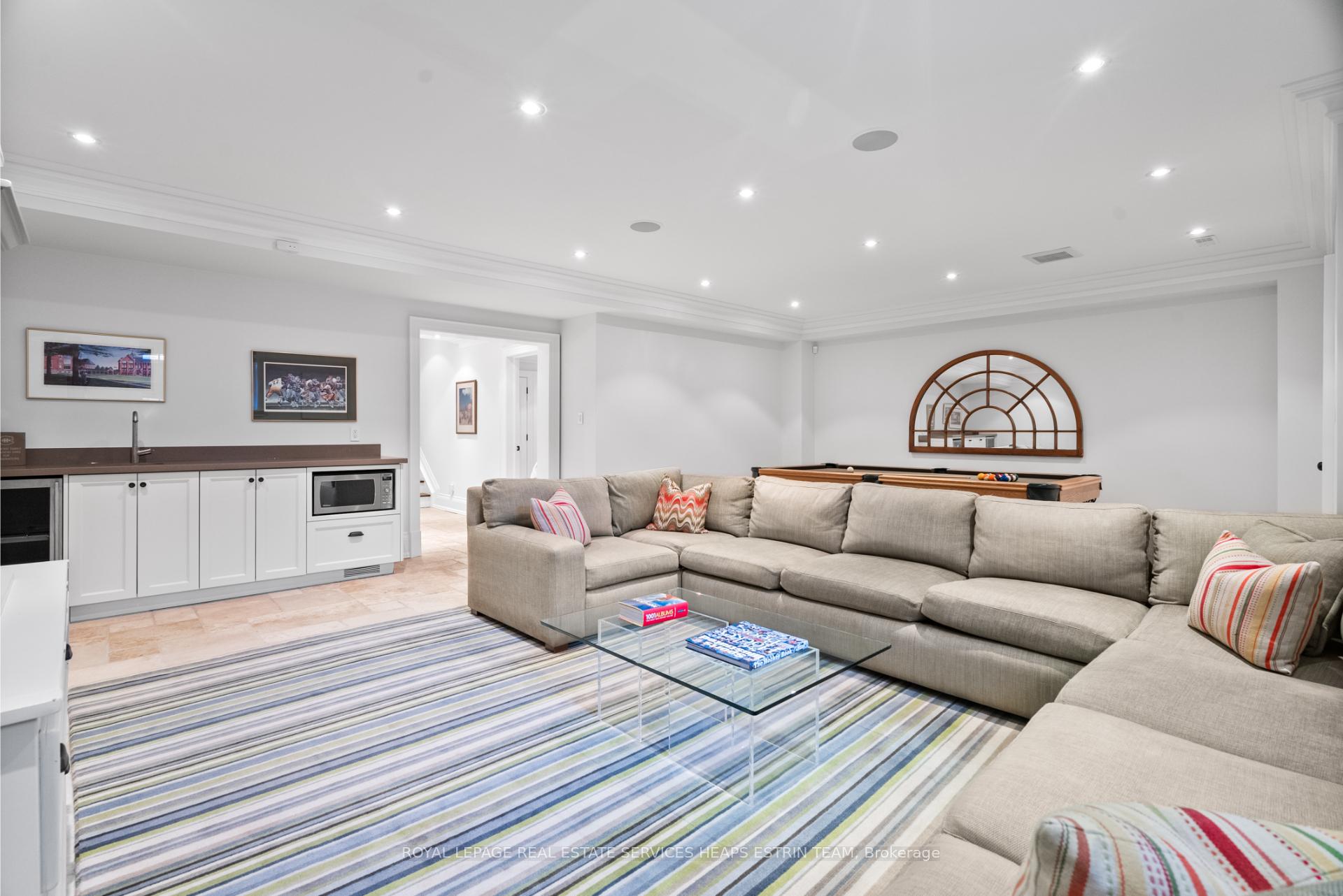 Photo 34 of 16 Rumsey Road, Toronto, Leaside — HOMEH