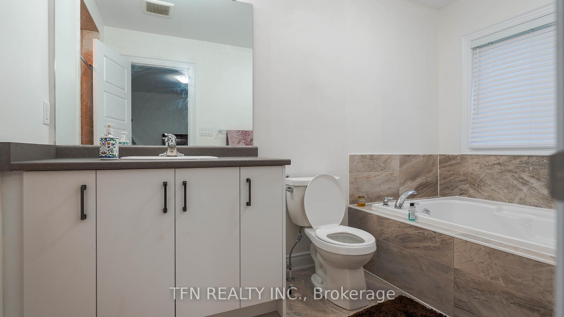 Photo 17 of Unit Upper, 125 Vanilla Trail, Thorold, Rolling Meadows — HOMEH