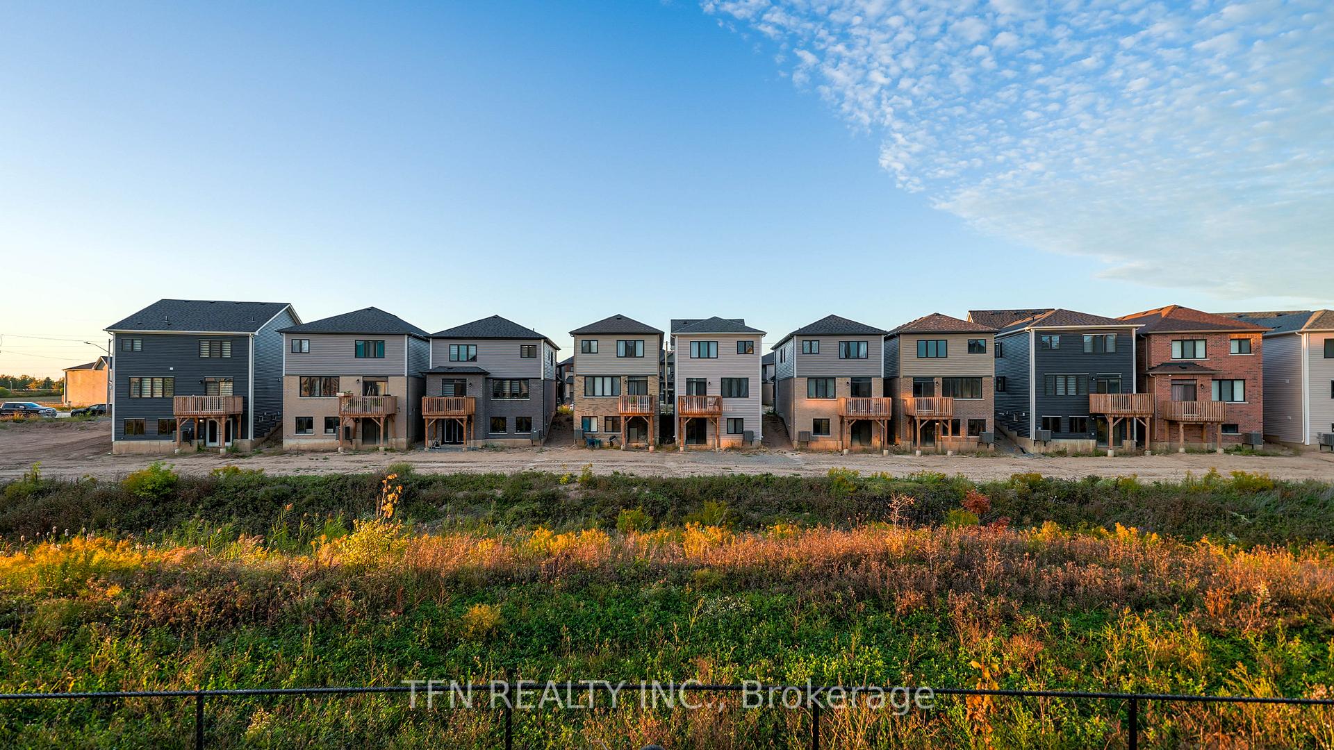 Photo 23 of Unit Upper, 125 Vanilla Trail, Thorold, Rolling Meadows — HOMEH
