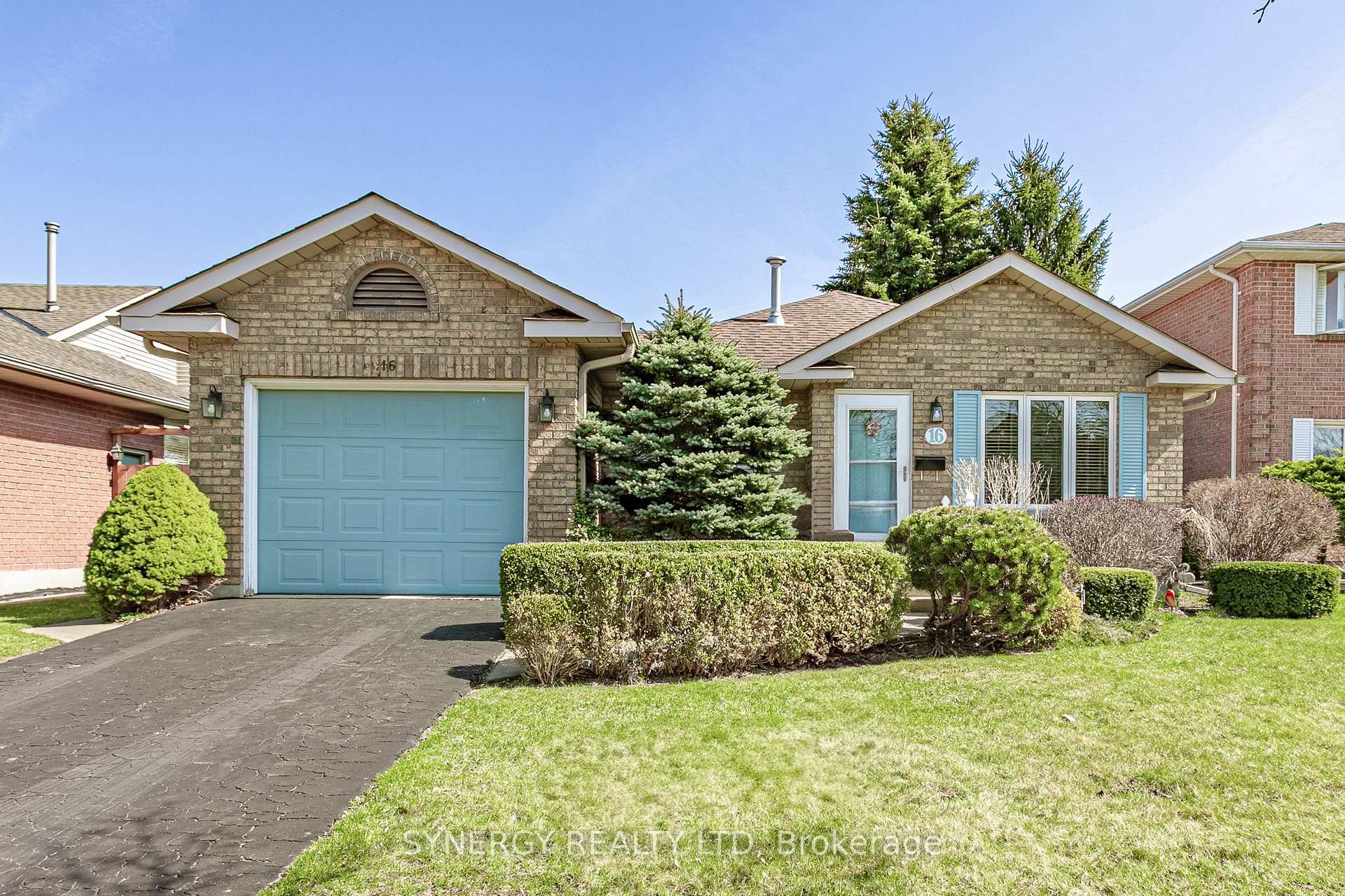 Photo 1 of 16 Parkview Drive, Strathroy-Caradoc, SE — HOMEH
