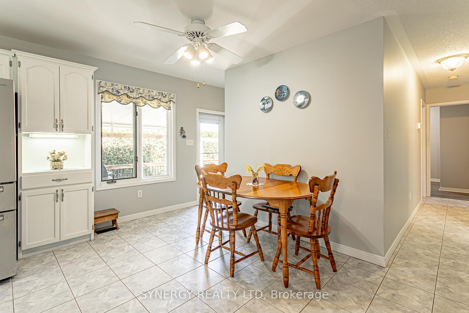 Photo 9 of 16 Parkview Drive, Strathroy-Caradoc, SE — HOMEH