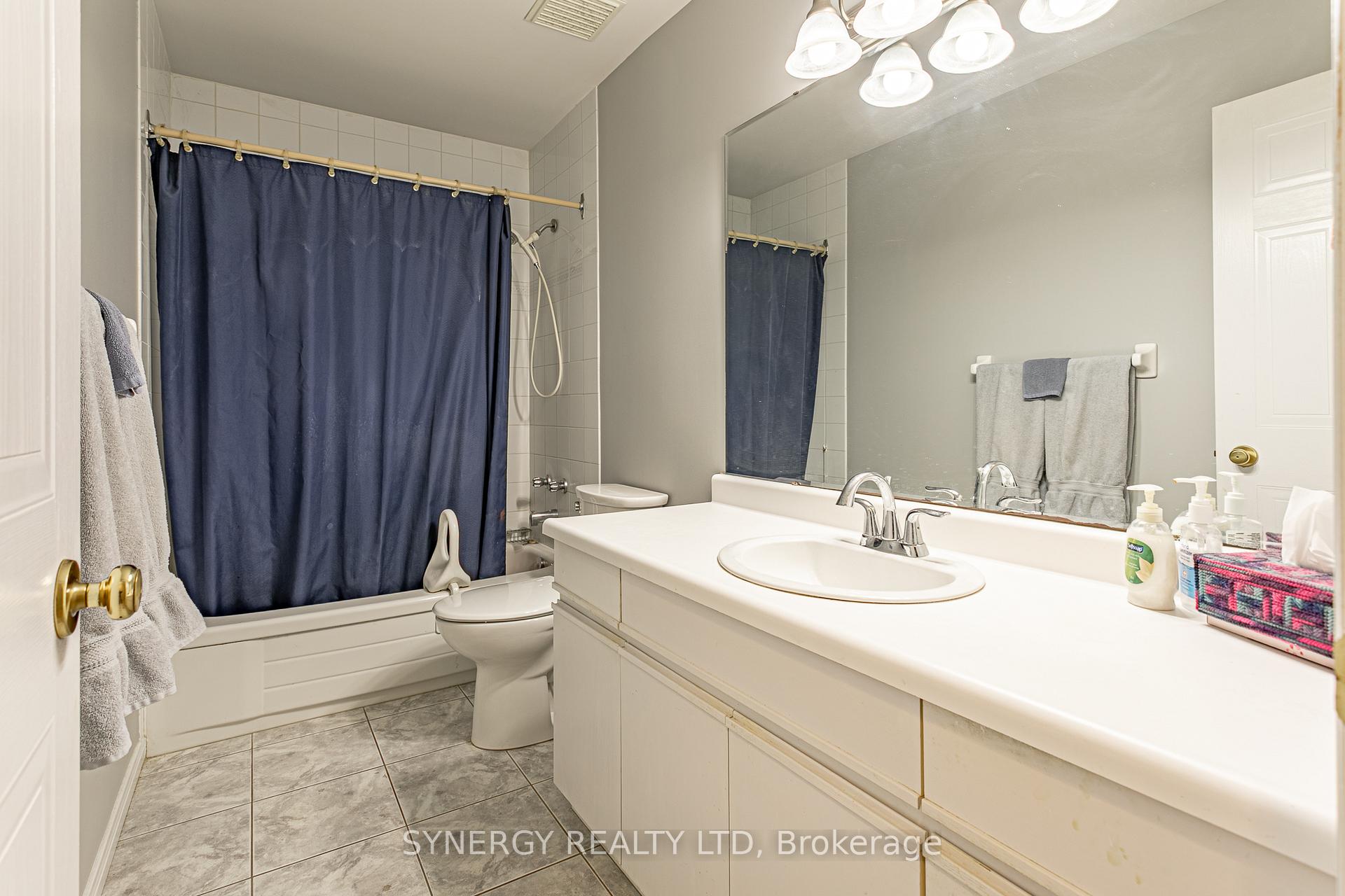 Photo 15 of 16 Parkview Drive, Strathroy-Caradoc, SE — HOMEH