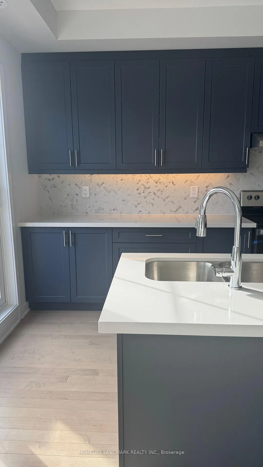 Photo 14 of 87 York Downs Boulevard, Markham, Angus Glen — HOMEH