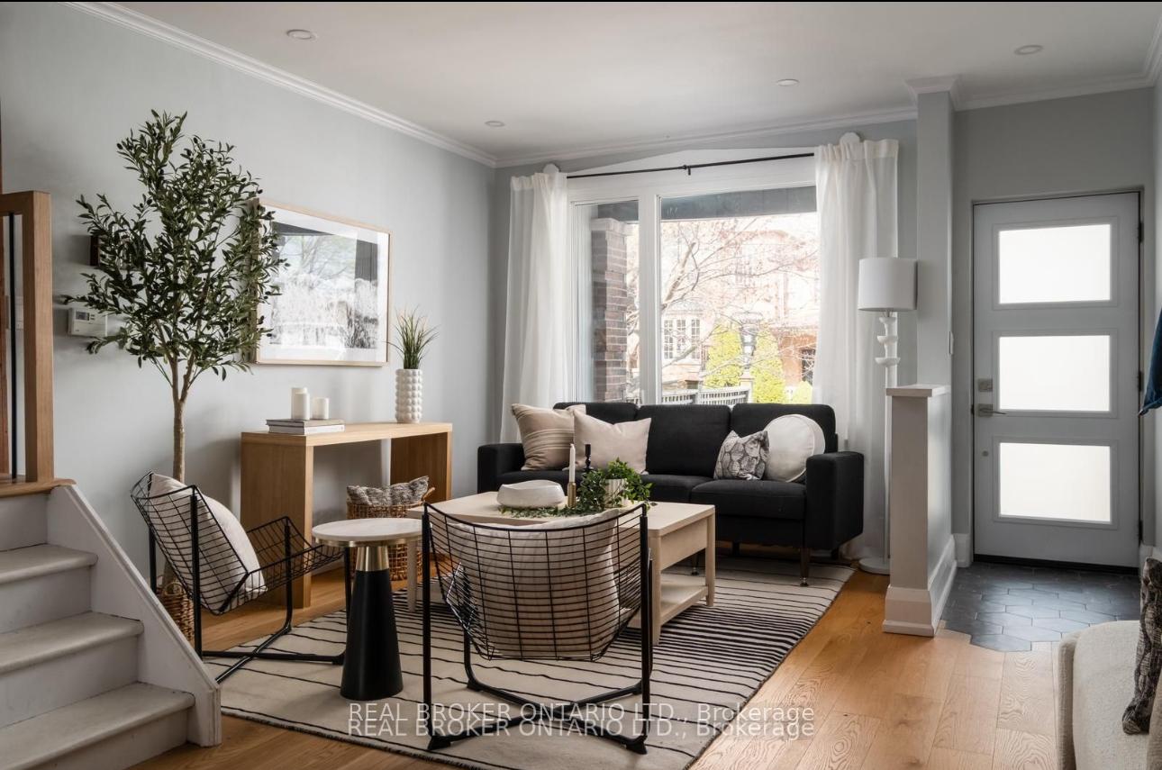 Photo 3 of 158 Golfview Avenue, Toronto, East End-Danforth — HOMEH