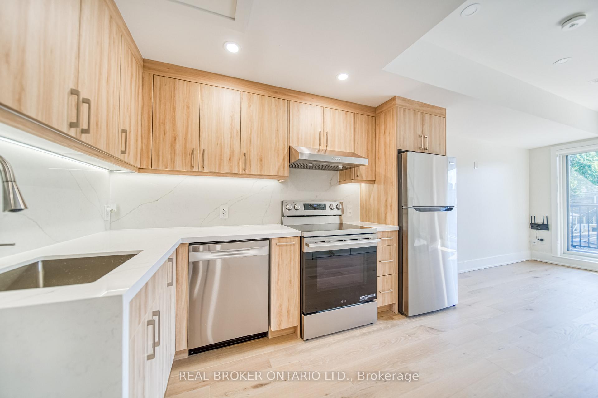 Photo 7 of Unit Unit R, 72 Jones Avenue, Toronto, South Riverdale — HOMEH
